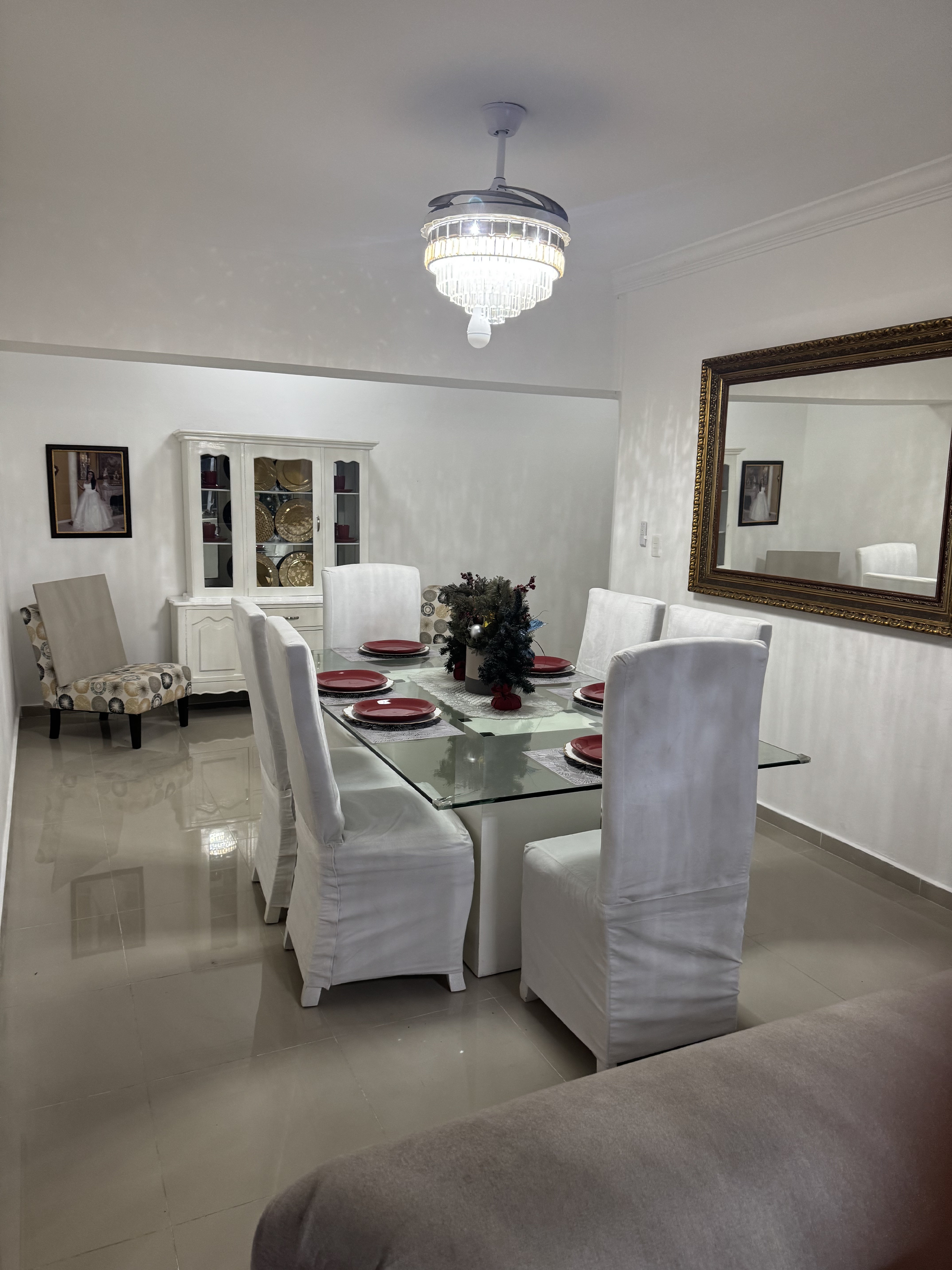 apartamentos - Espectacular apartamento solo  2 años construido en Residencial Costa Verde  3