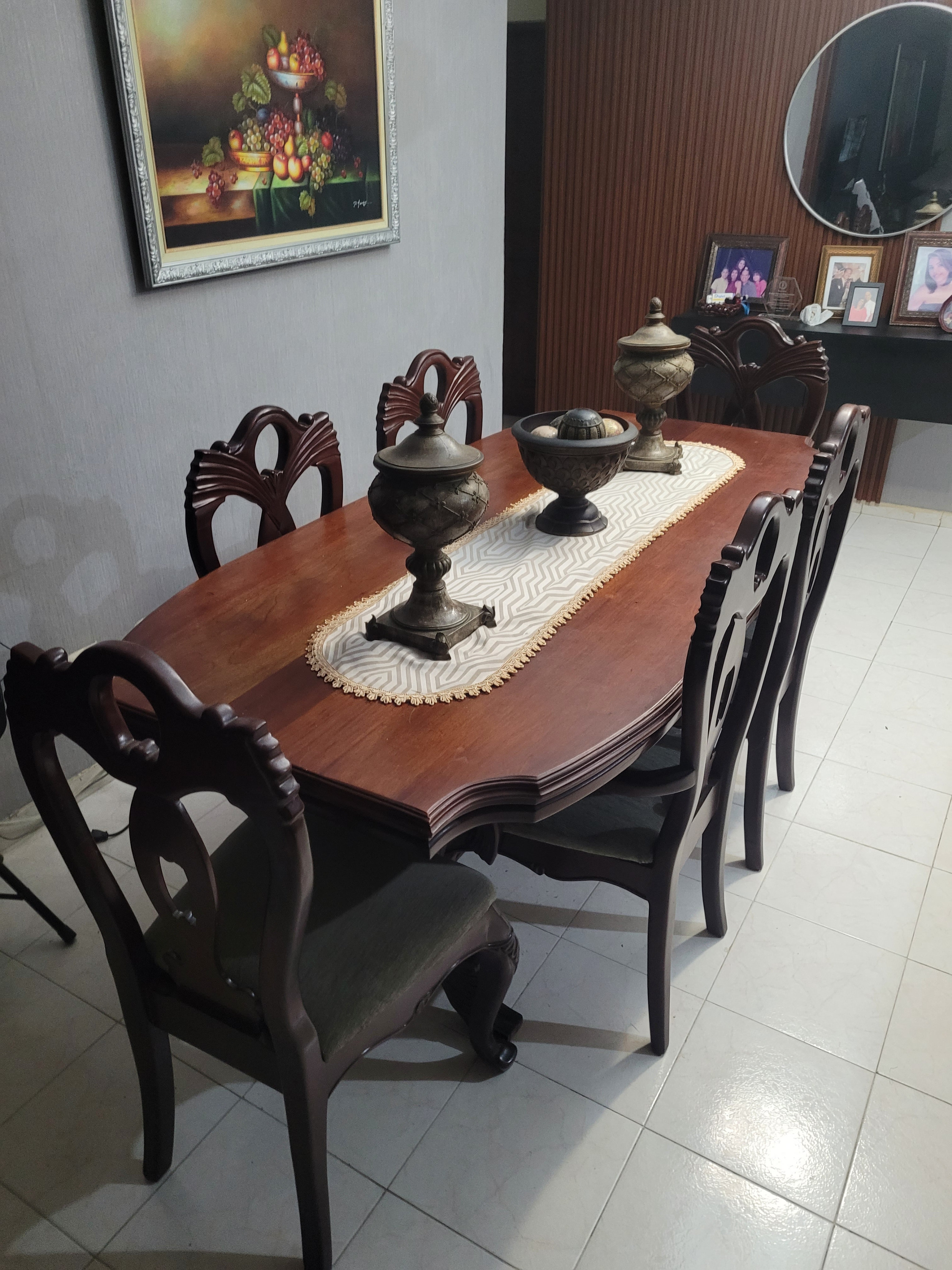 muebles y colchones - Comedor de 6 sillas en Caoba  0