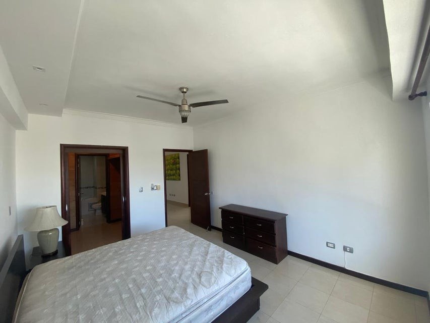 apartamentos - Apartamento en alquiler #24-948  3