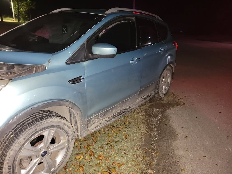 jeepetas y camionetas - FORD ESCAPE ACCIDENTADA. LEER DESCRIPCIÓN 2