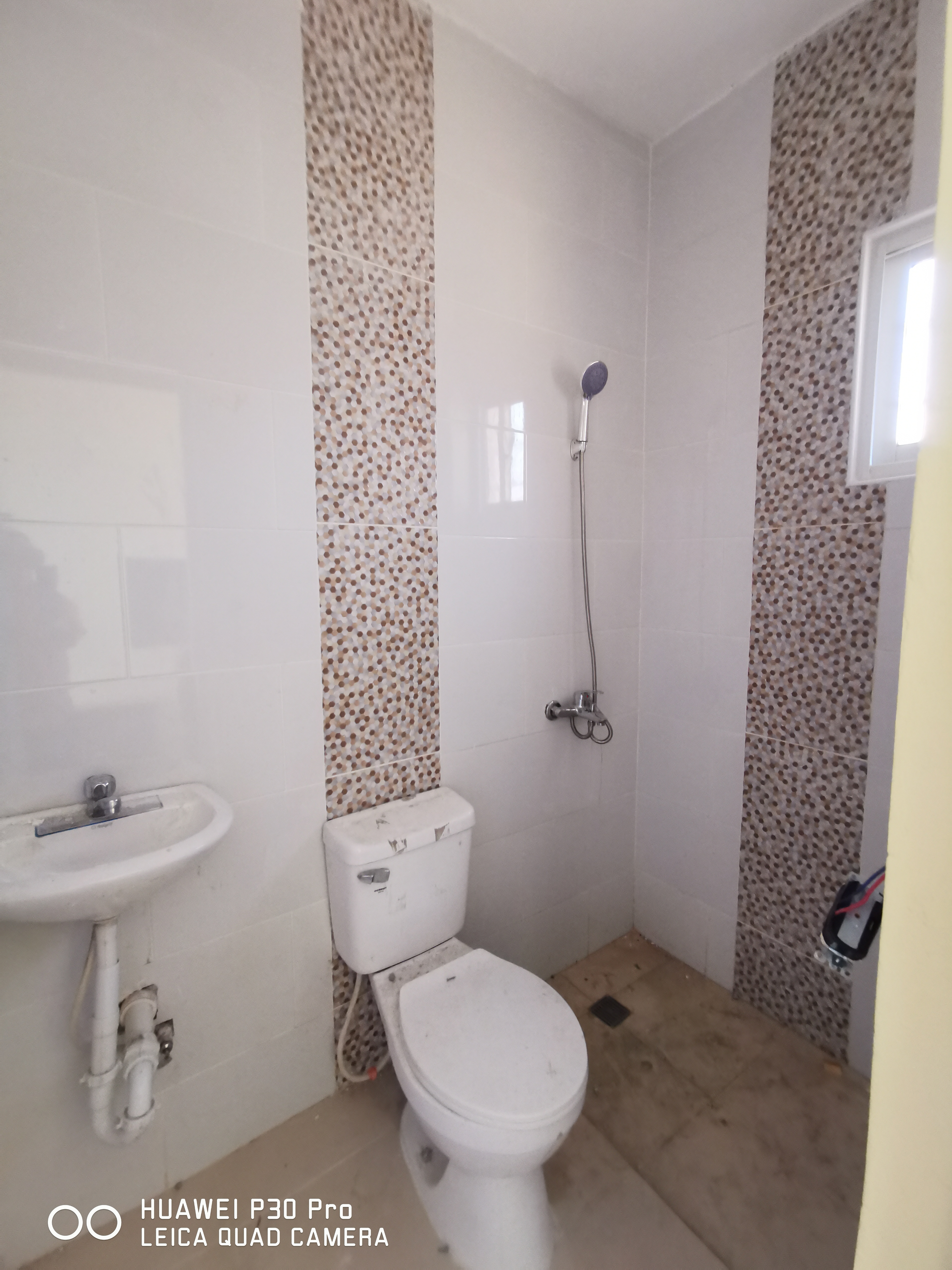 apartamentos - Apto de 1 hab, 2do nivel en la Av los beisbolistas 4