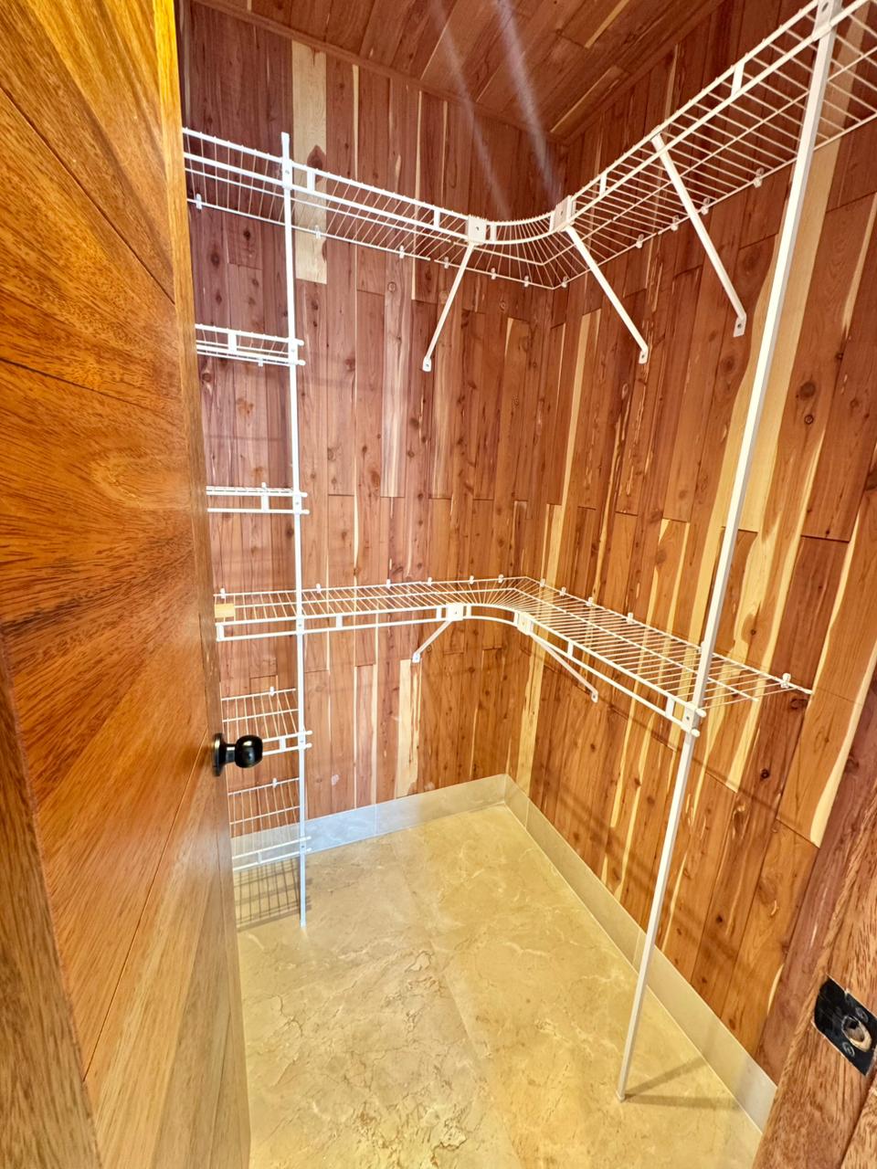 apartamentos - Serralles Apartamento nuevo en Venta  3