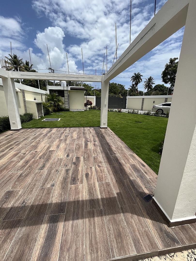 casas vacacionales y villas - Villa en el centro de boca canasta  6