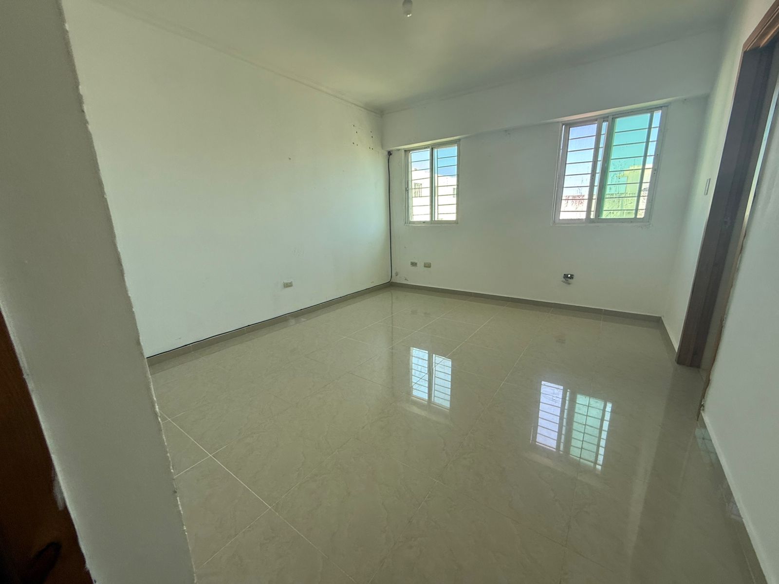 apartamentos - Alquilo en la Av. Independencia  3