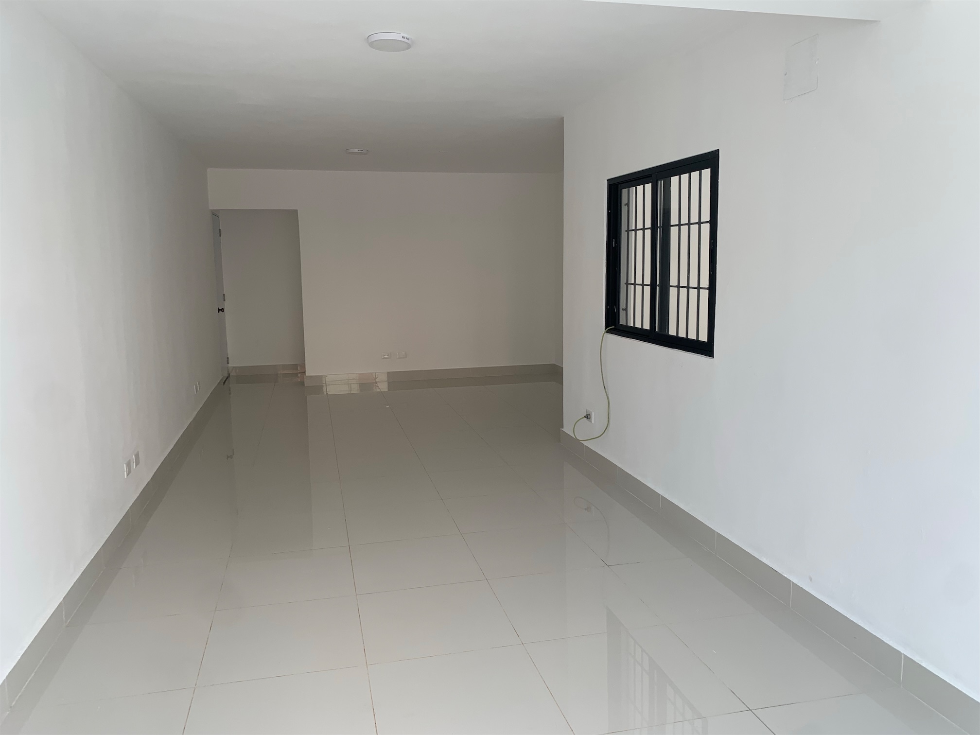 oficinas y locales comerciales - Local comercial primer nivel  4