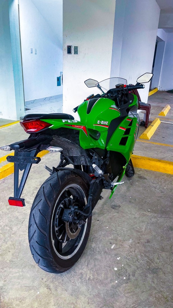 motores y pasolas - Motocicleta Eléctrica Motor RZ Fly 2024  2