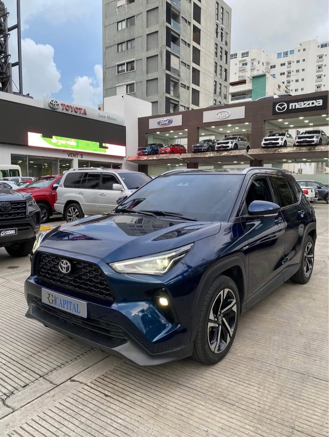 jeepetas y camionetas - Toyota Yaris Cross Límited Hybrid  0