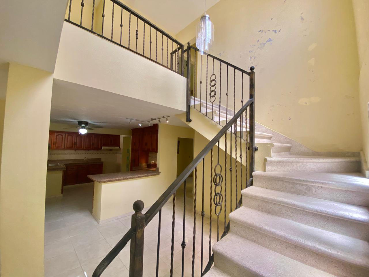 casas - Casa grande en Buena Vista 1ra 6