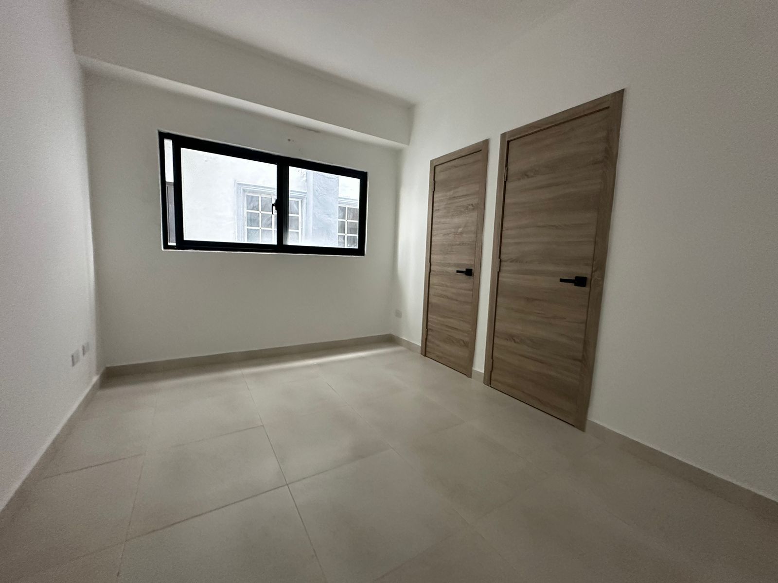 apartamentos - Alquiló nuevo Renacimiento piso 4 lí US$1,500 cons 7
