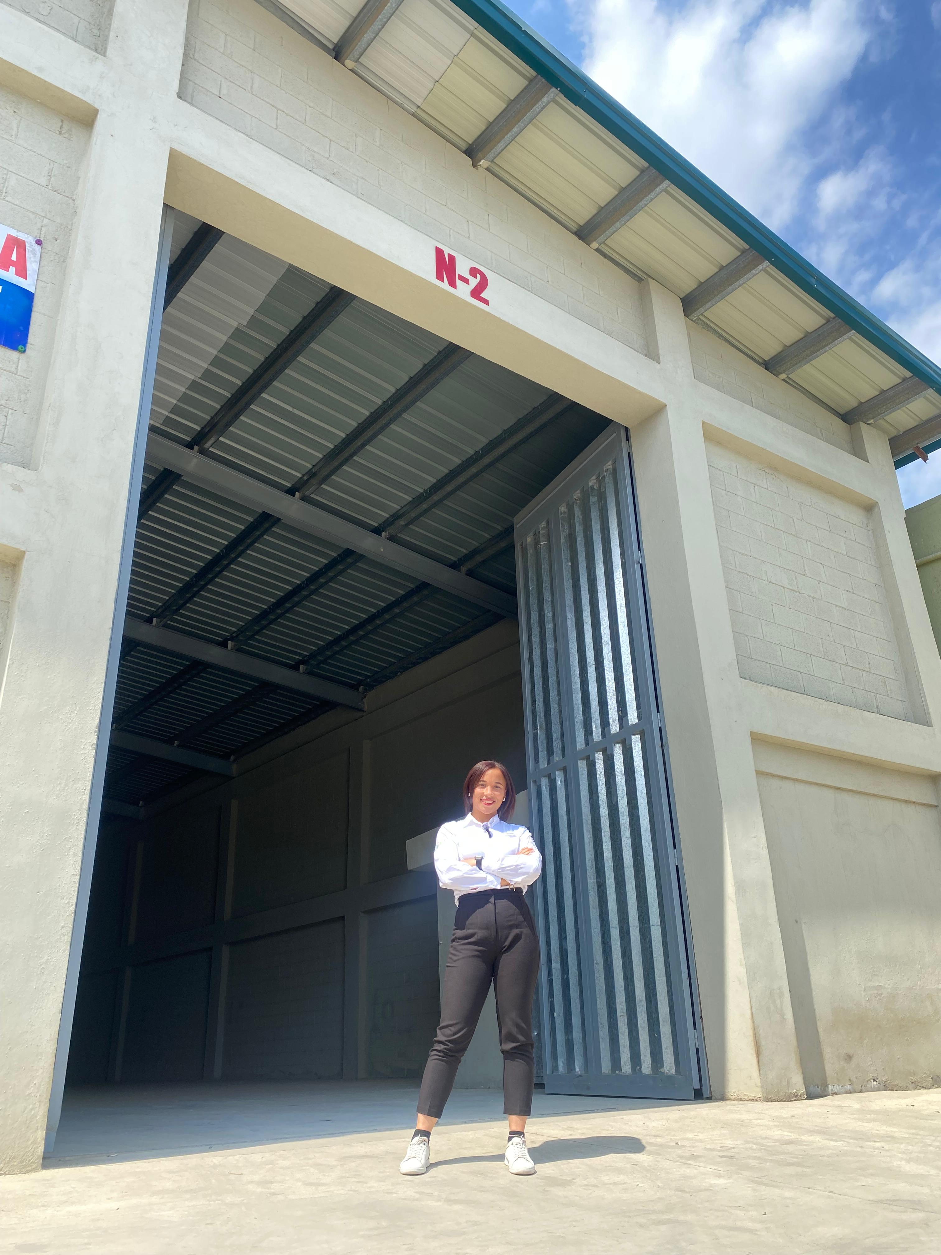 oficinas y locales comerciales - Nave Comercial  0