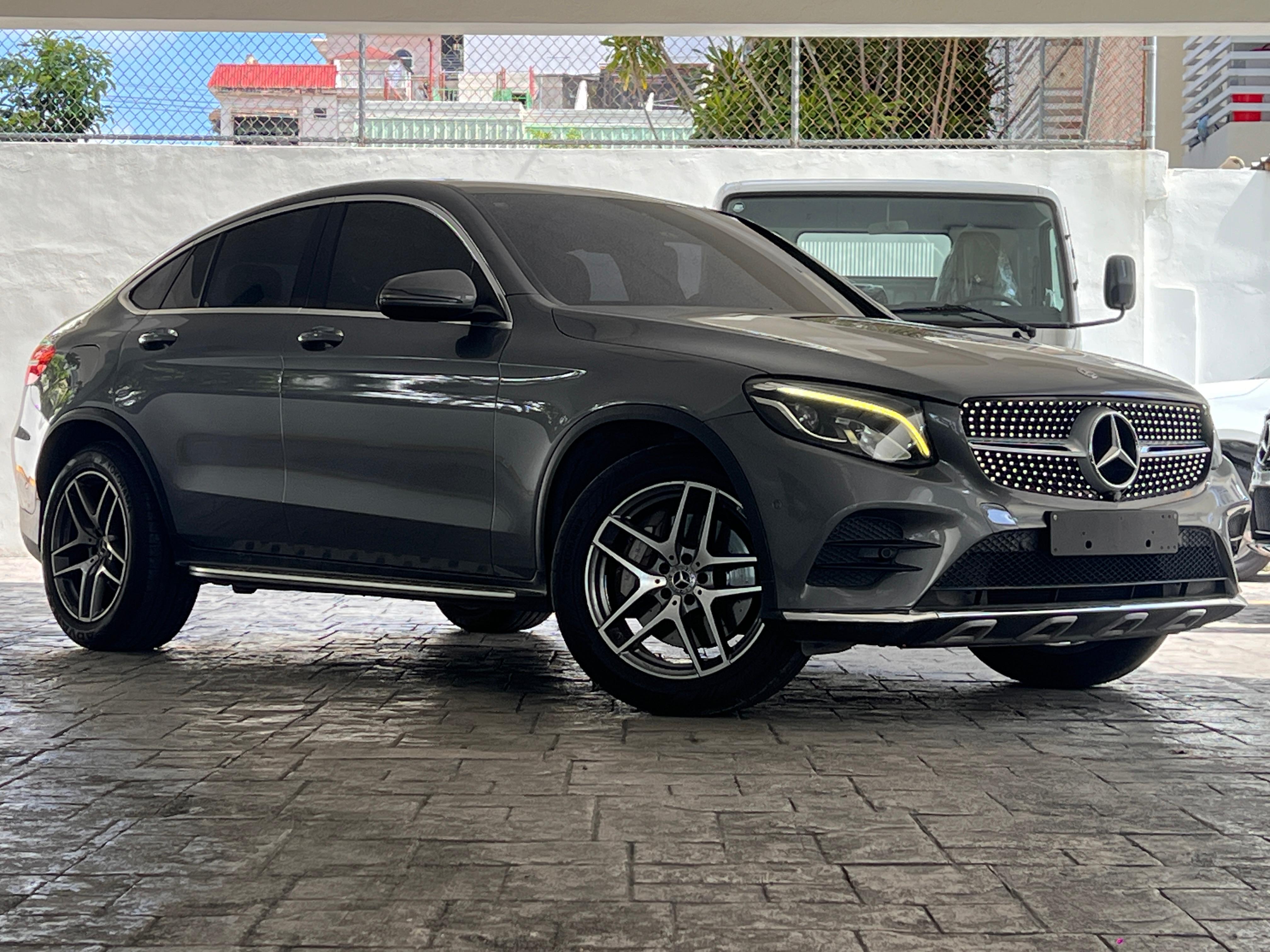 jeepetas y camionetas - Mercedes Benz Clase GLC 250 4Matic Copue 2018 5