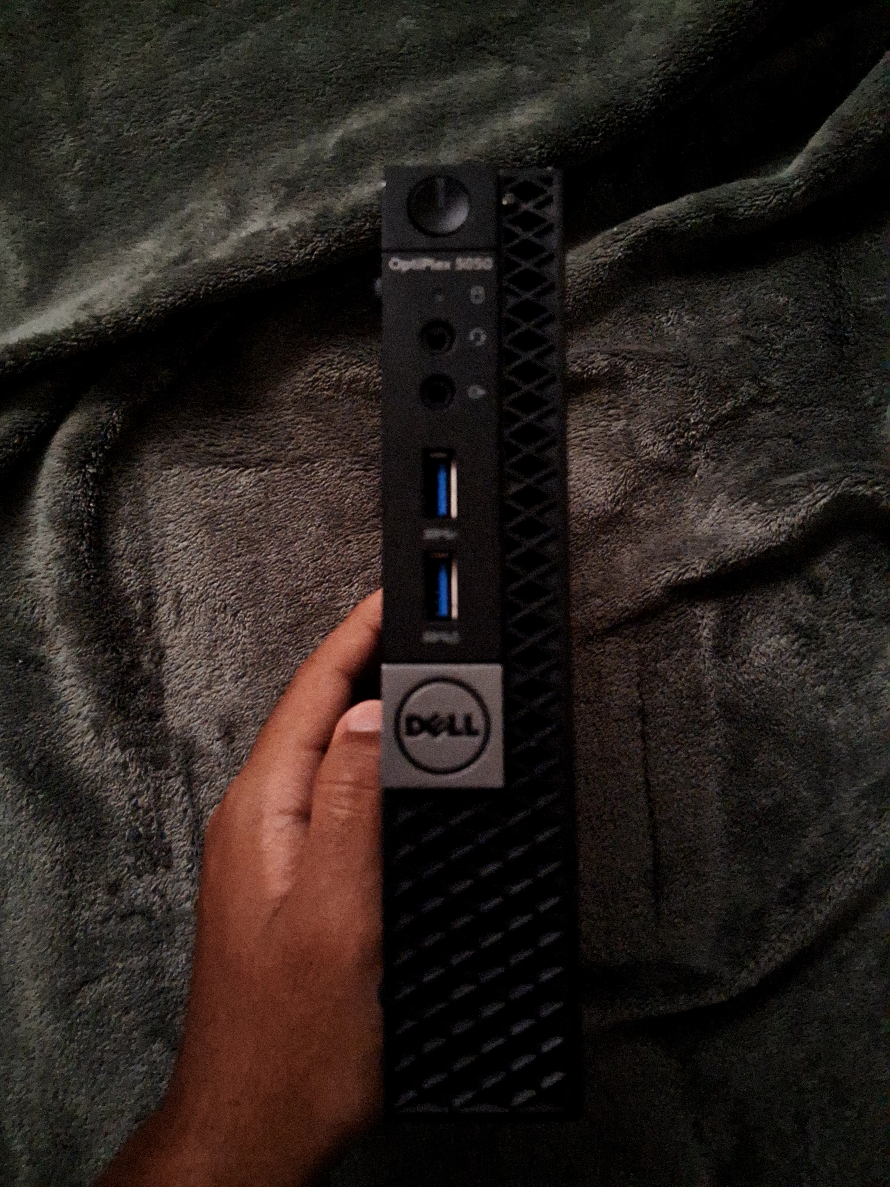 computadoras y laptops - Mini PC Dell OptiPlex 5050 Micro (precio negociable) 2
