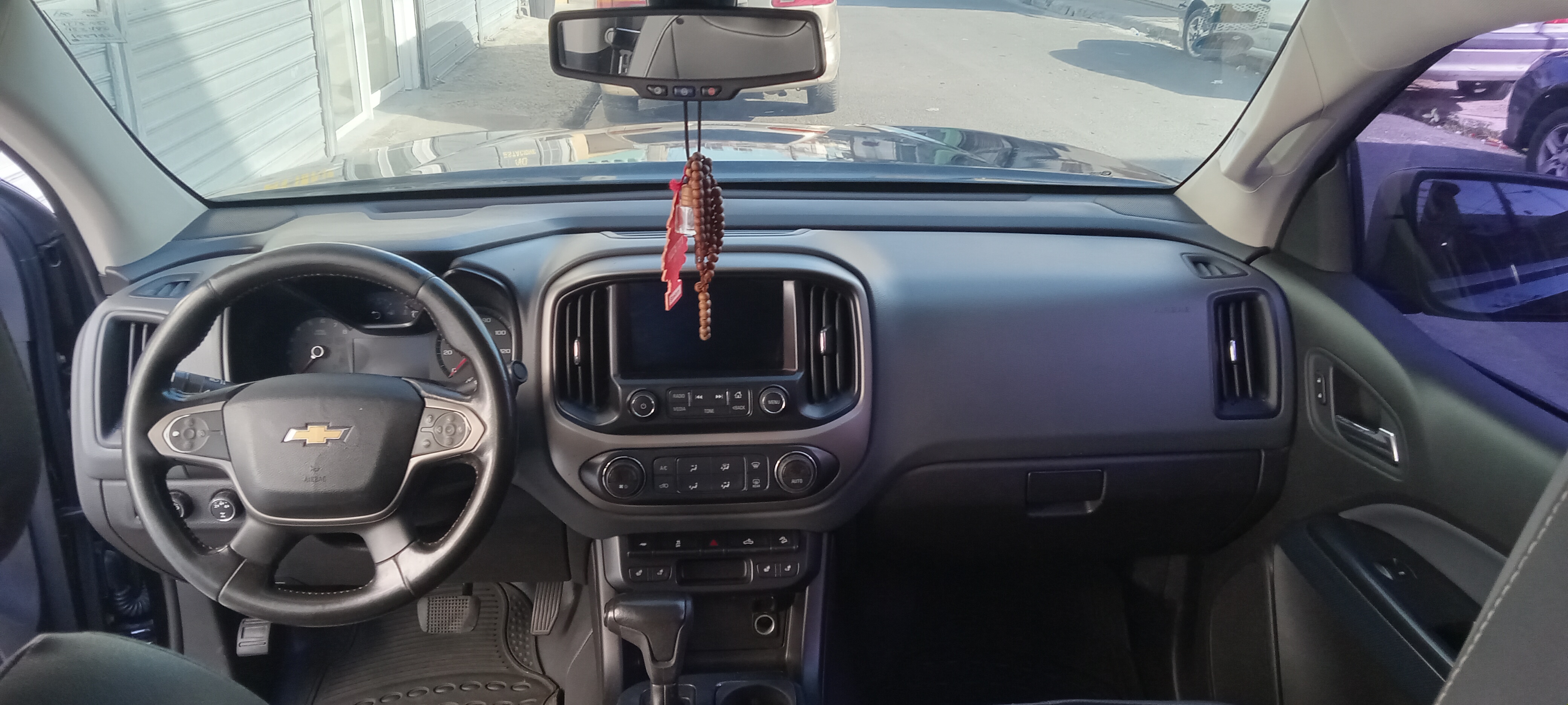 jeepetas y camionetas - Vendo Chevrolet colorado Z71  4