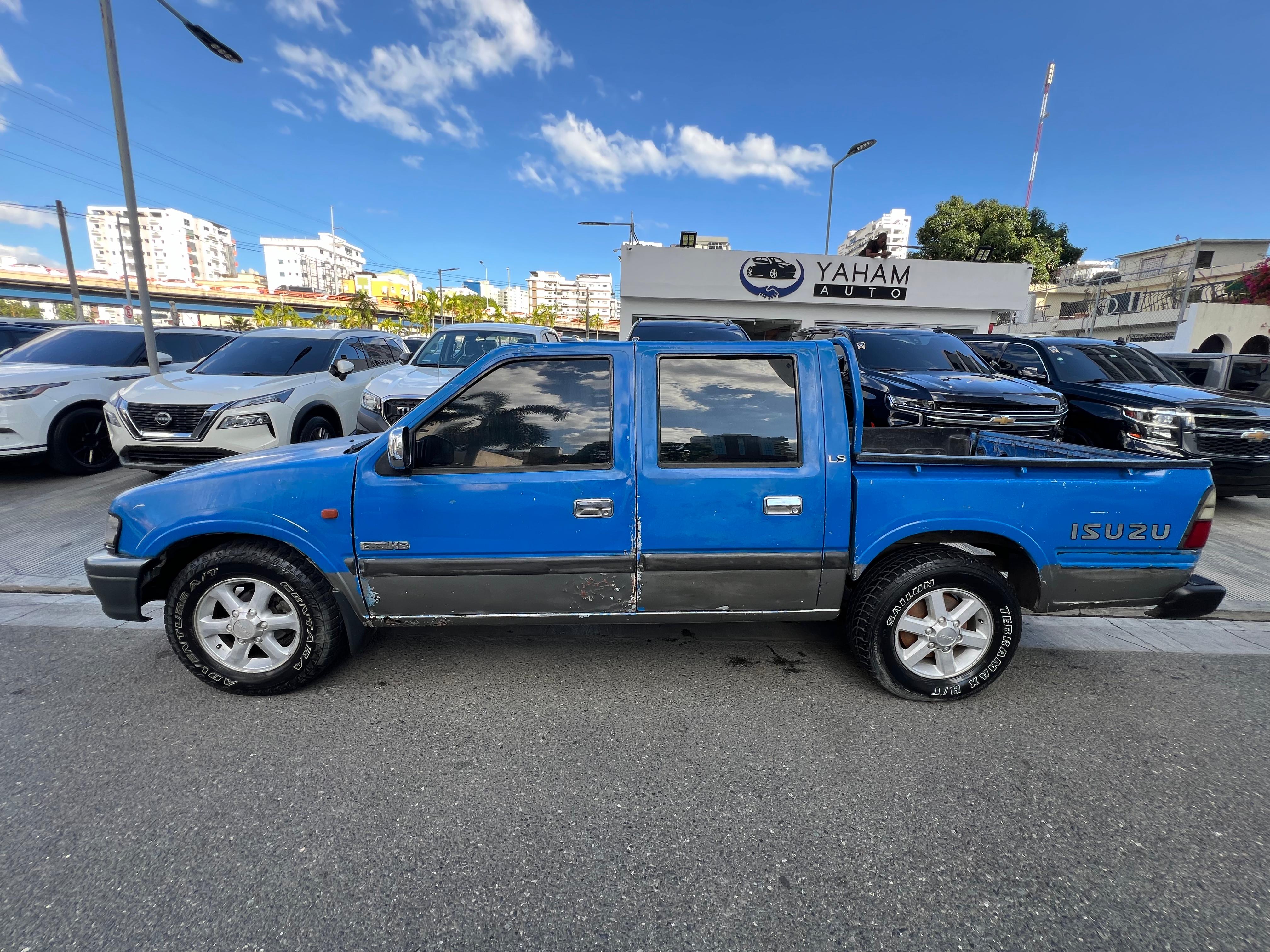jeepetas y camionetas - ISUZU KB 1999 DE OPORTUNIDAD 3