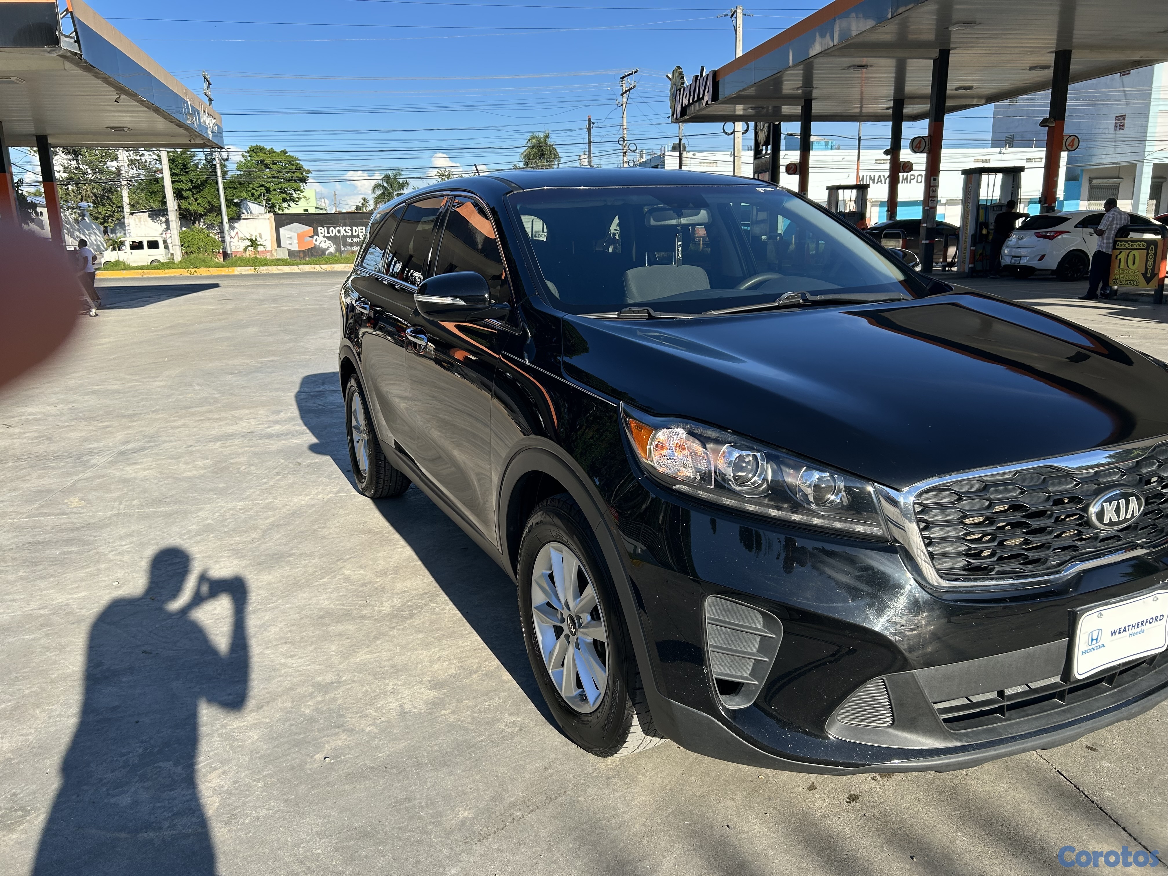 jeepetas y camionetas - Kia Sorento 2020 LX 9