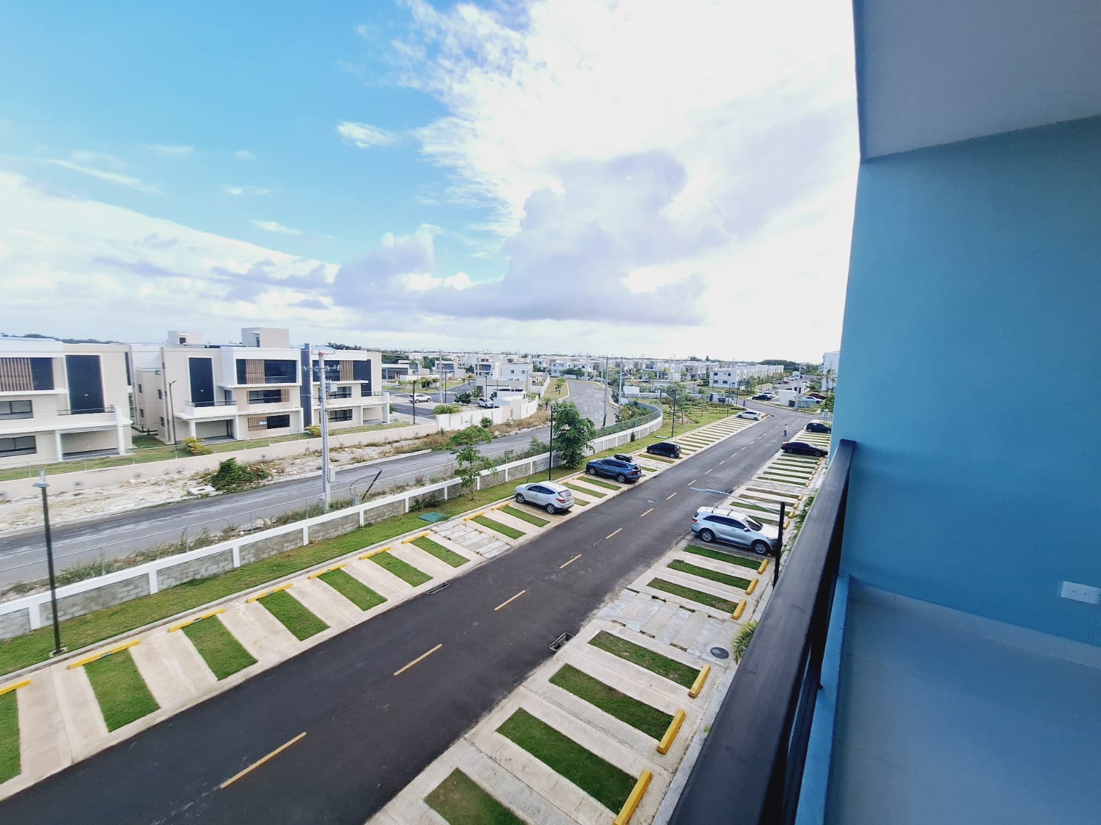 apartamentos - Renta de Nuevo Apartamento en Epic Punta Cana 0