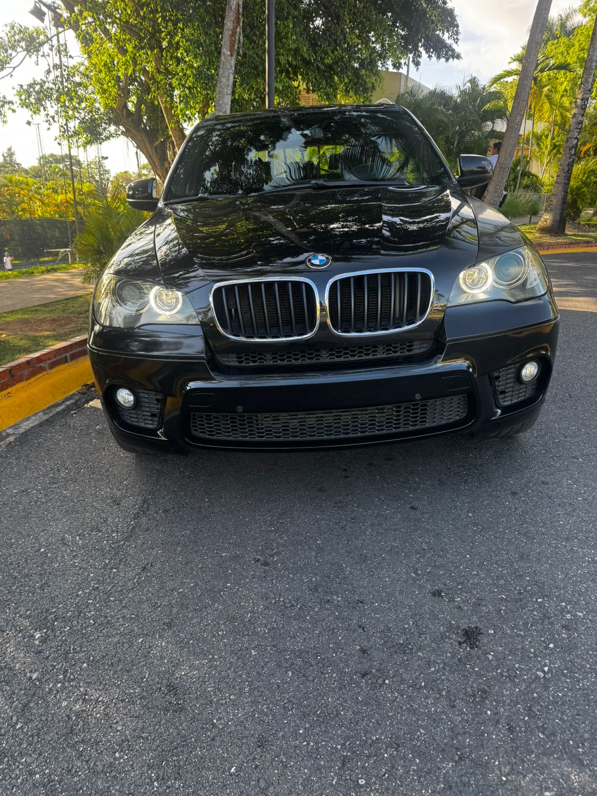 jeepetas y camionetas - BMW X5 xDrive35i Año 2011 US$14,500 (negociable) 1