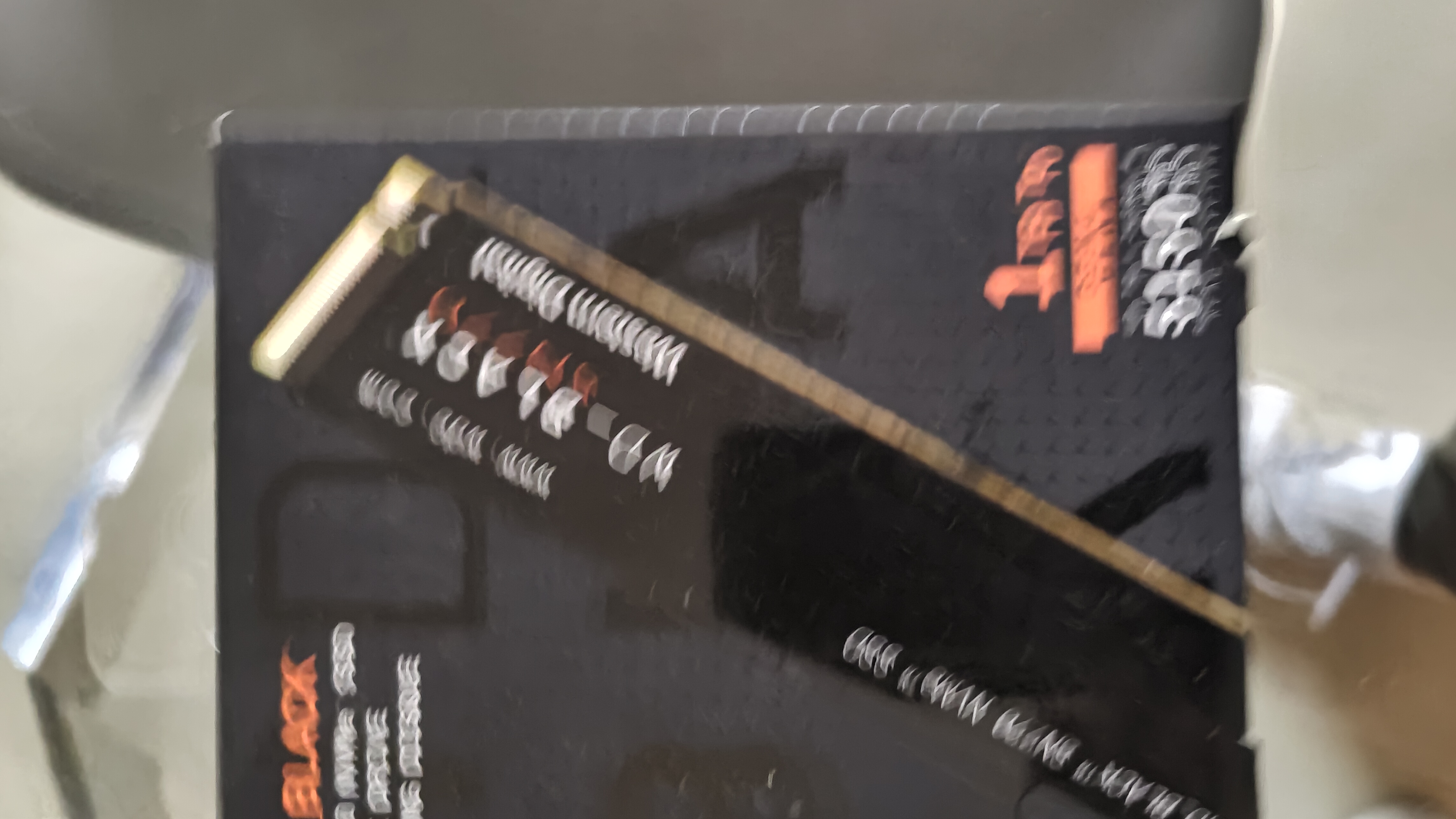computadoras y laptops - SSD WD Black 1tb y caja para unidad SSD externa poco uso 1