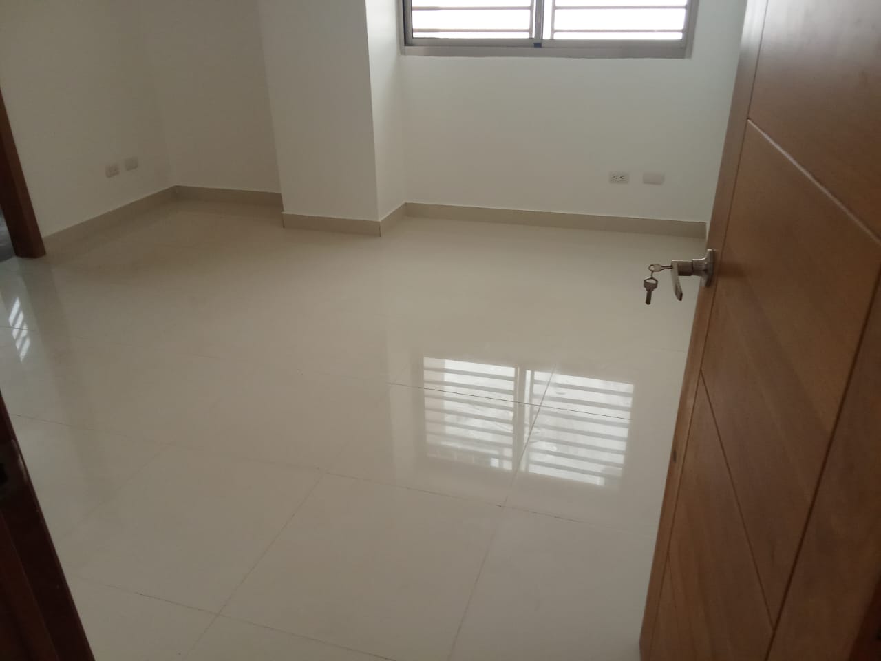 apartamentos - Alquiler en BELLA VISTA 4
