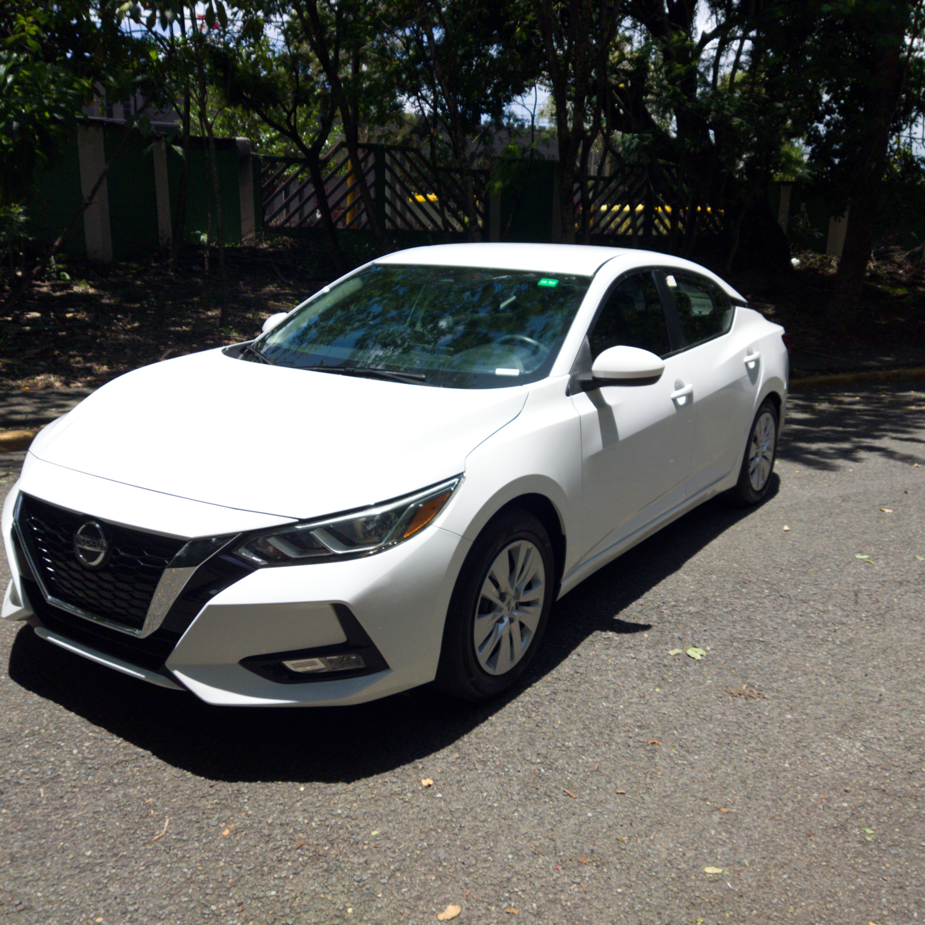 carros - NISSSAN SENTRA 2021