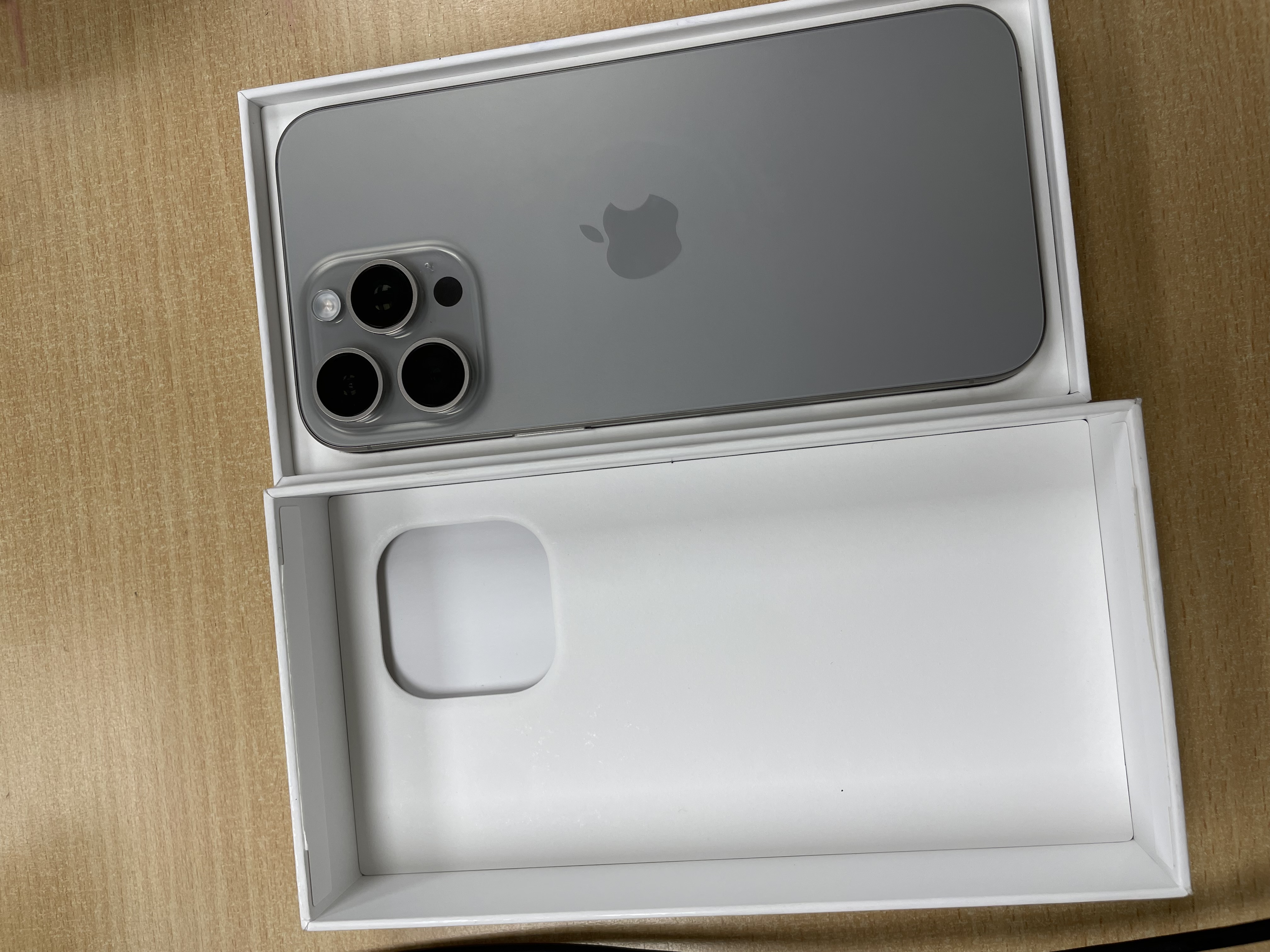 celulares y tabletas - iPhone 15 pro Max 512GB  5