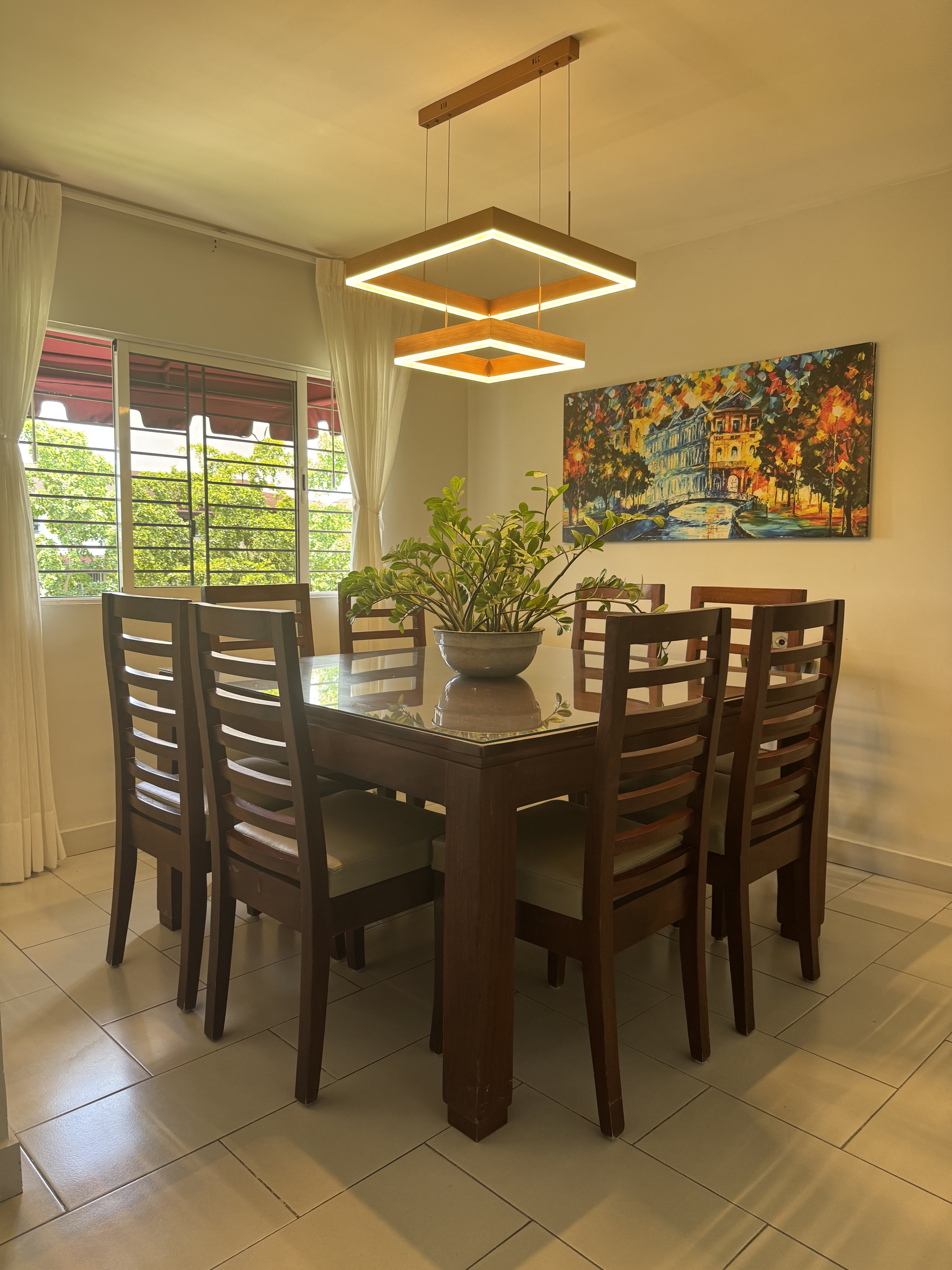 muebles y colchones - Comedor cuadrado 8 sillas  1