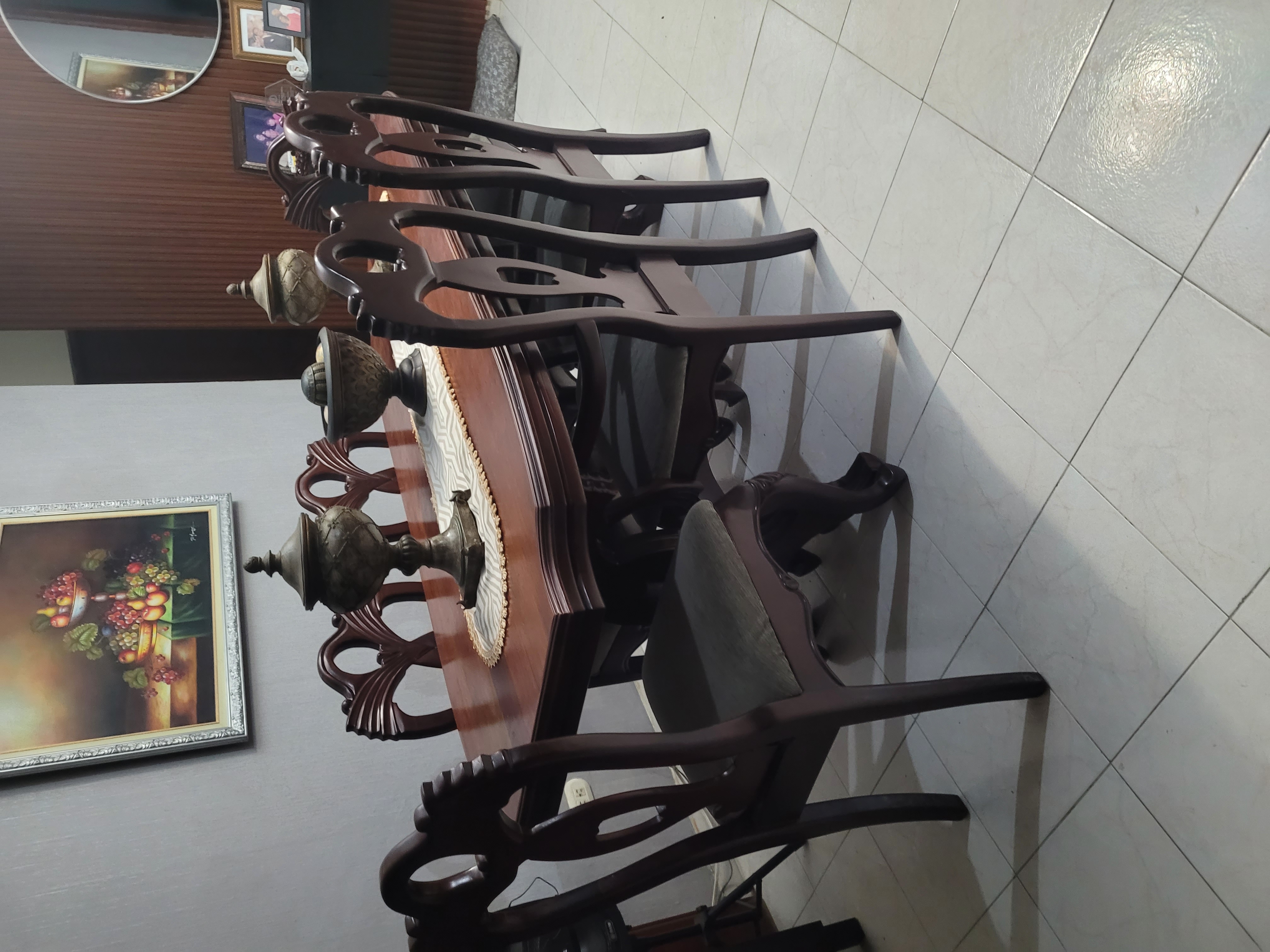 muebles y colchones - Comedor de 6 sillas en Caoba  1