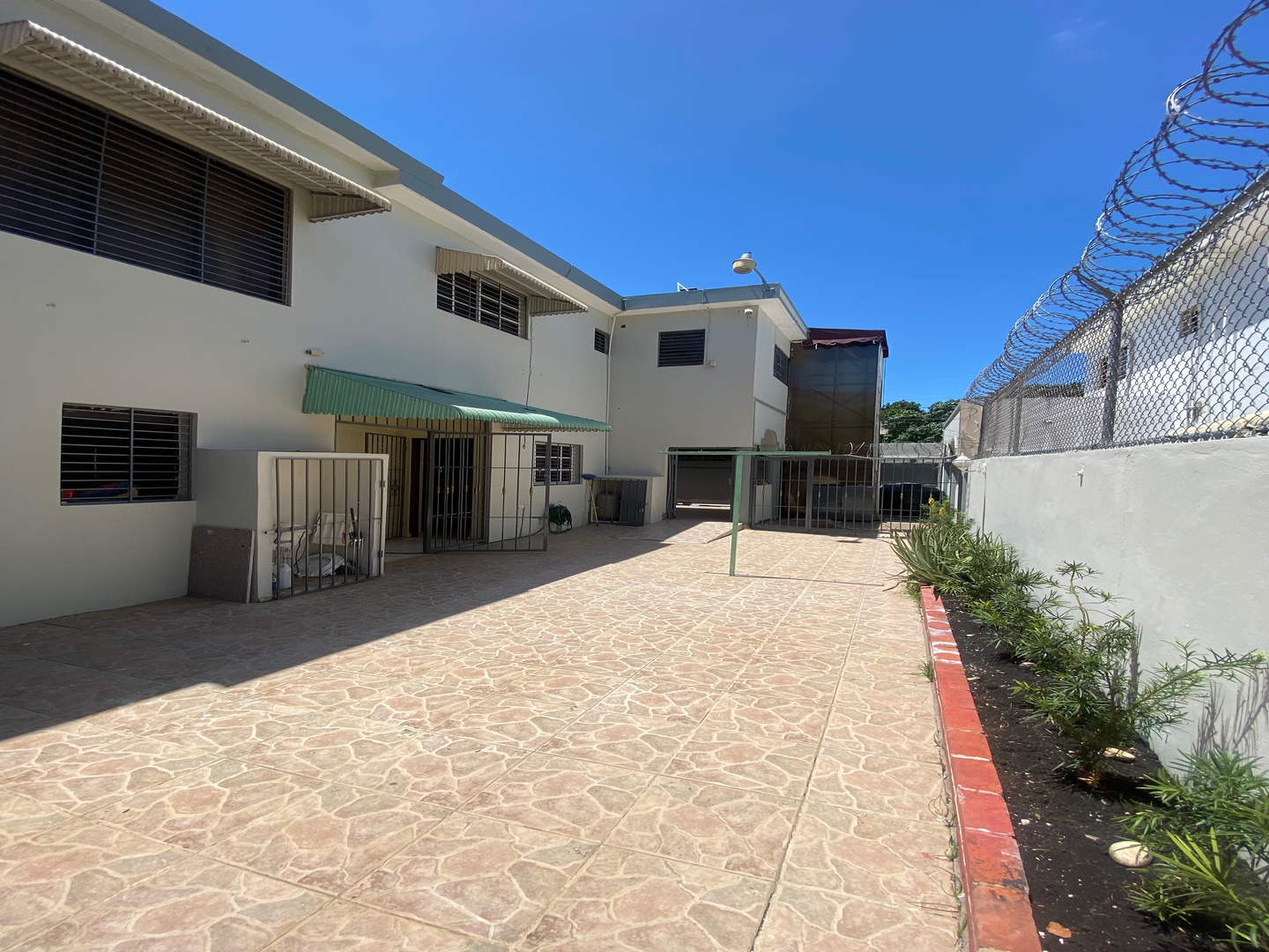 casas - Bellissima casa de dos niveles , residencial los Alpes zona oriental, 6