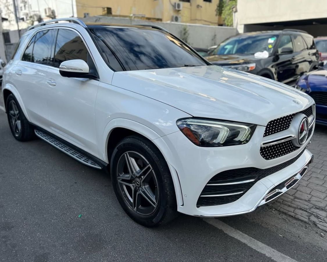 jeepetas y camionetas - Mercedez Benz GLE 350 4MATIC AMG 2020