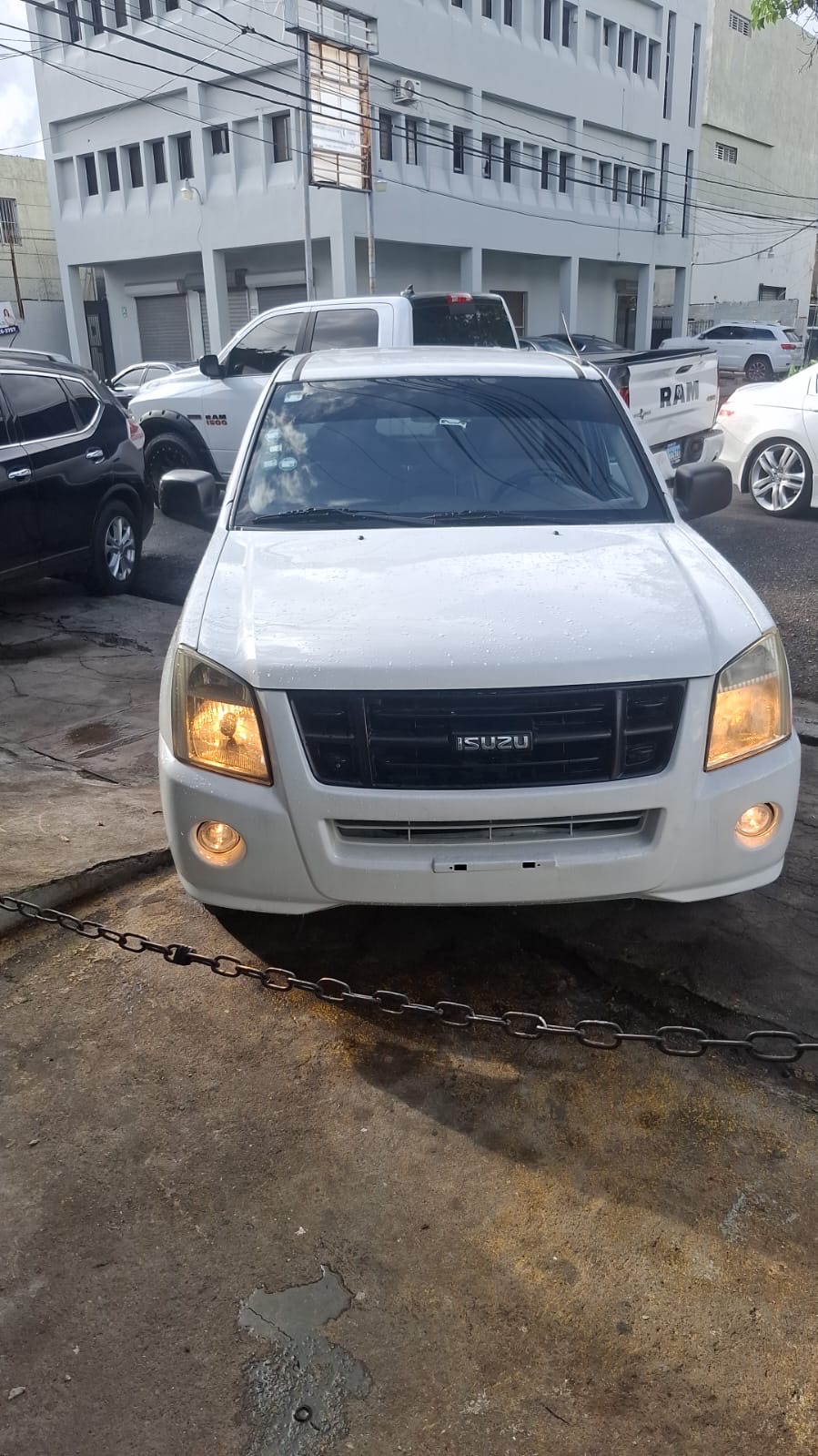 jeepetas y camionetas - CAMIONETA ISUZU DMAX 2011 0
