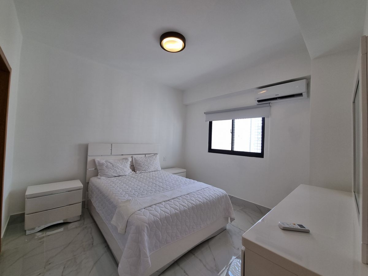 apartamentos - Alquiler de Apartamento Amoblado en Piantini  2