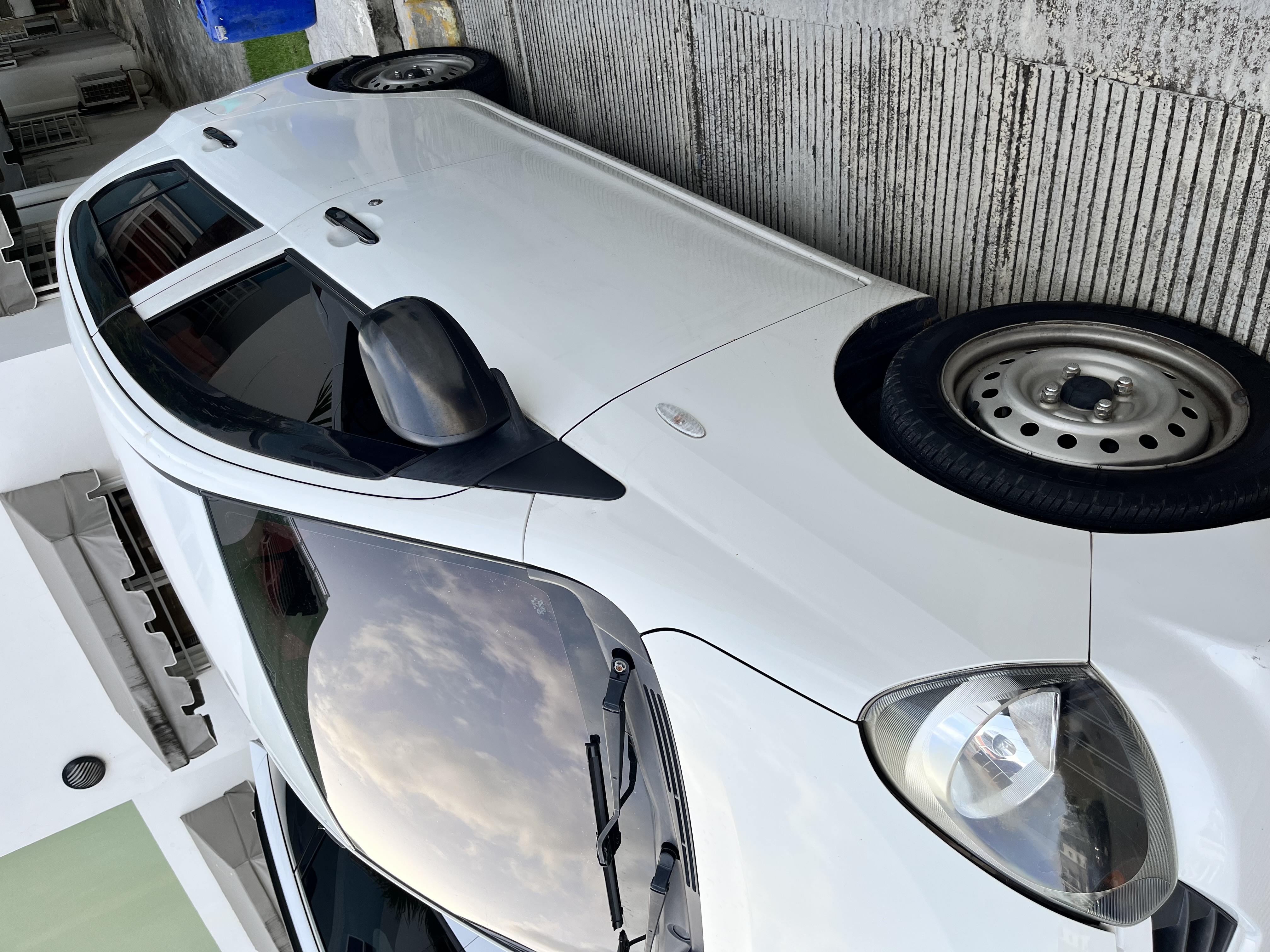 carros - Daihatsu mira 2015 blanco