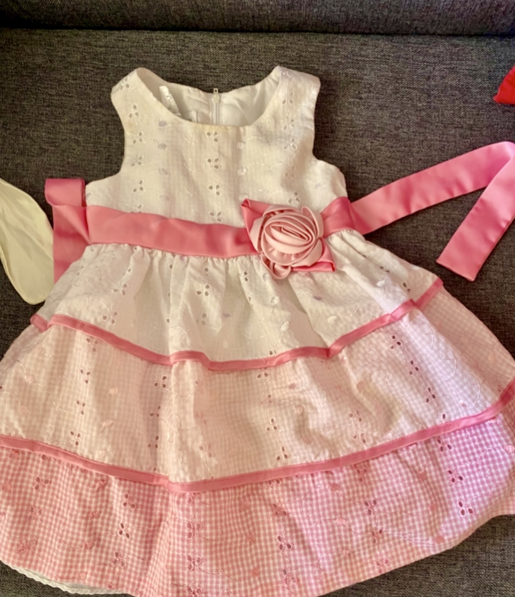 ropa y zapatos - Set de tres vestidos elegantes 
(Niñas 2 años)  3