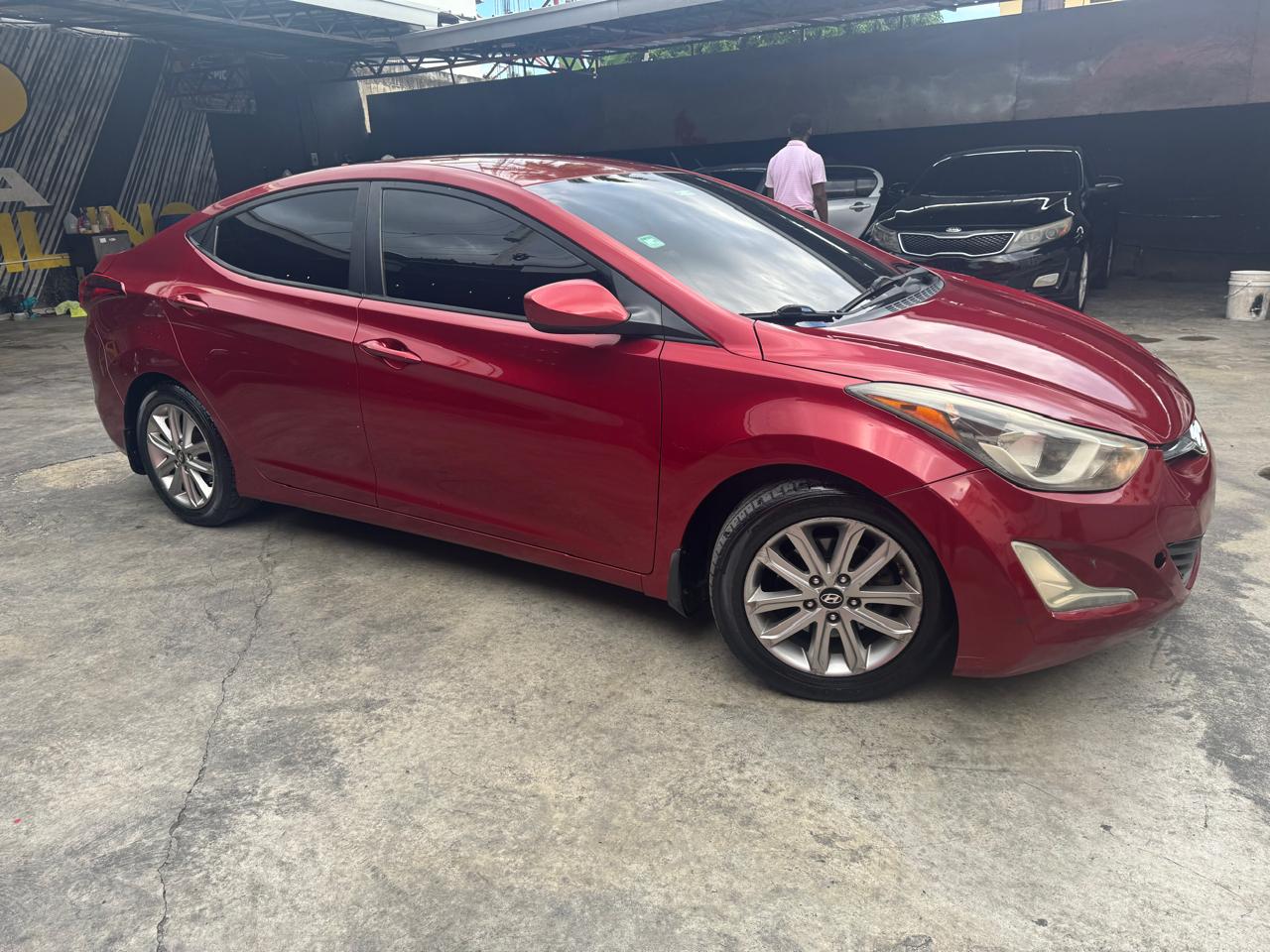 carros - Venta de Hyundai Elantre 2014 como nuevo   3