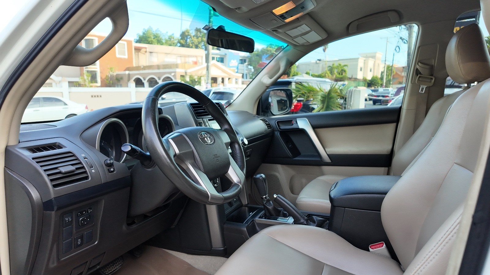 jeepetas y camionetas - TOYOTA LAND CRUISER PRADO TXL 2013 3