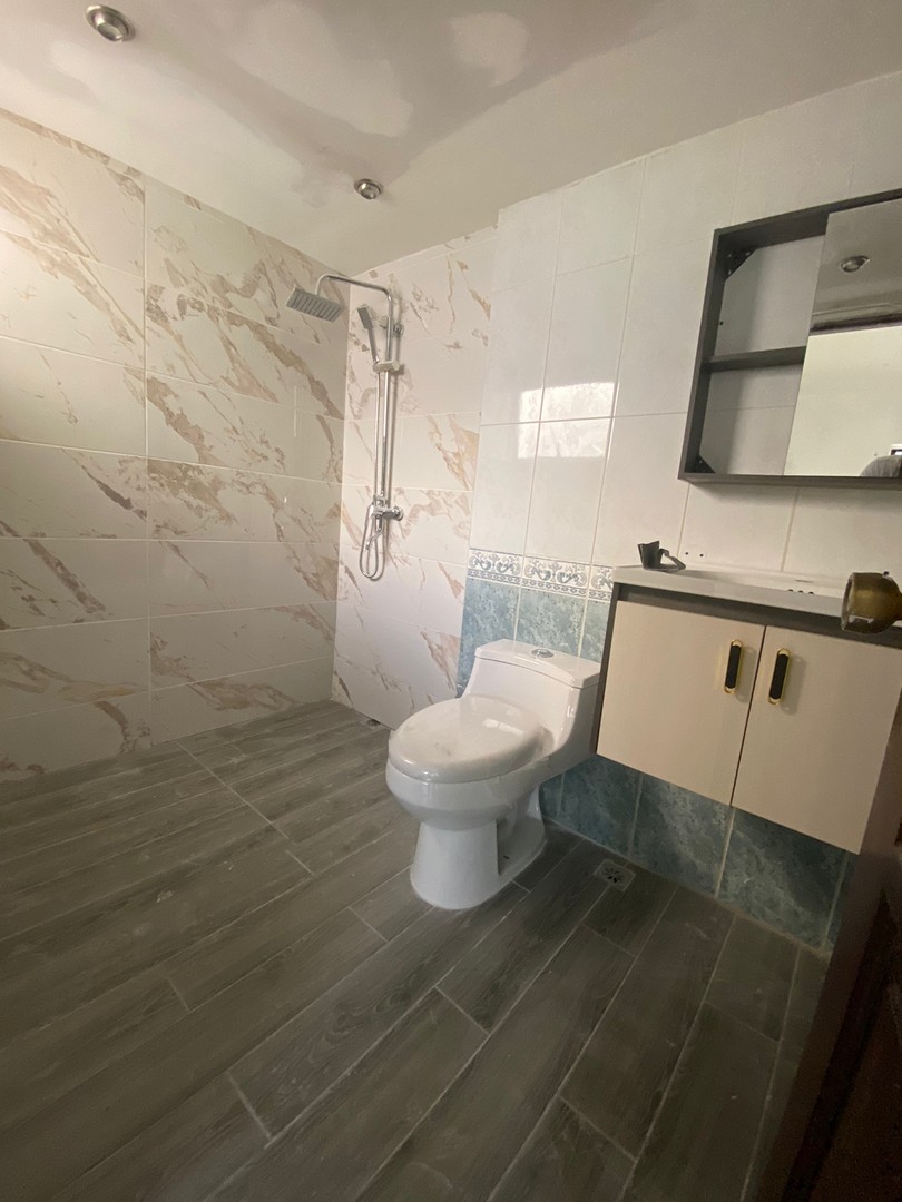 apartamentos - Se alquila apartamento en Av. Enrriquillo 7