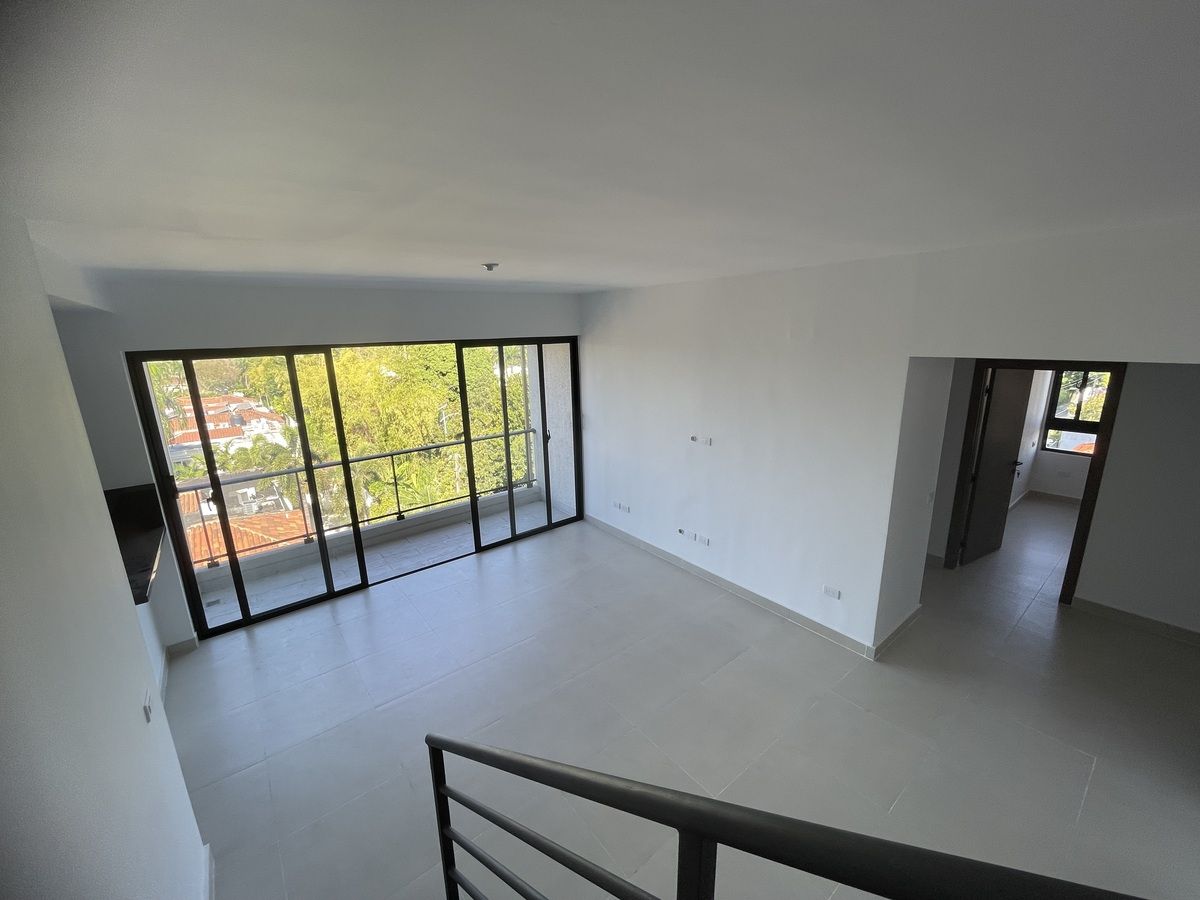 apartamentos - Apartamento Tipo PH en Arroyo Hondo Viejo Nuevo