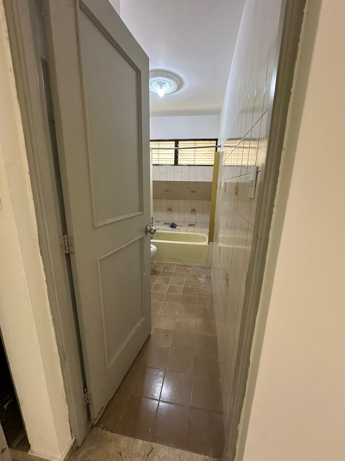 casas - Casa en Alquiler La Castellana Uso Familiar O Come 5