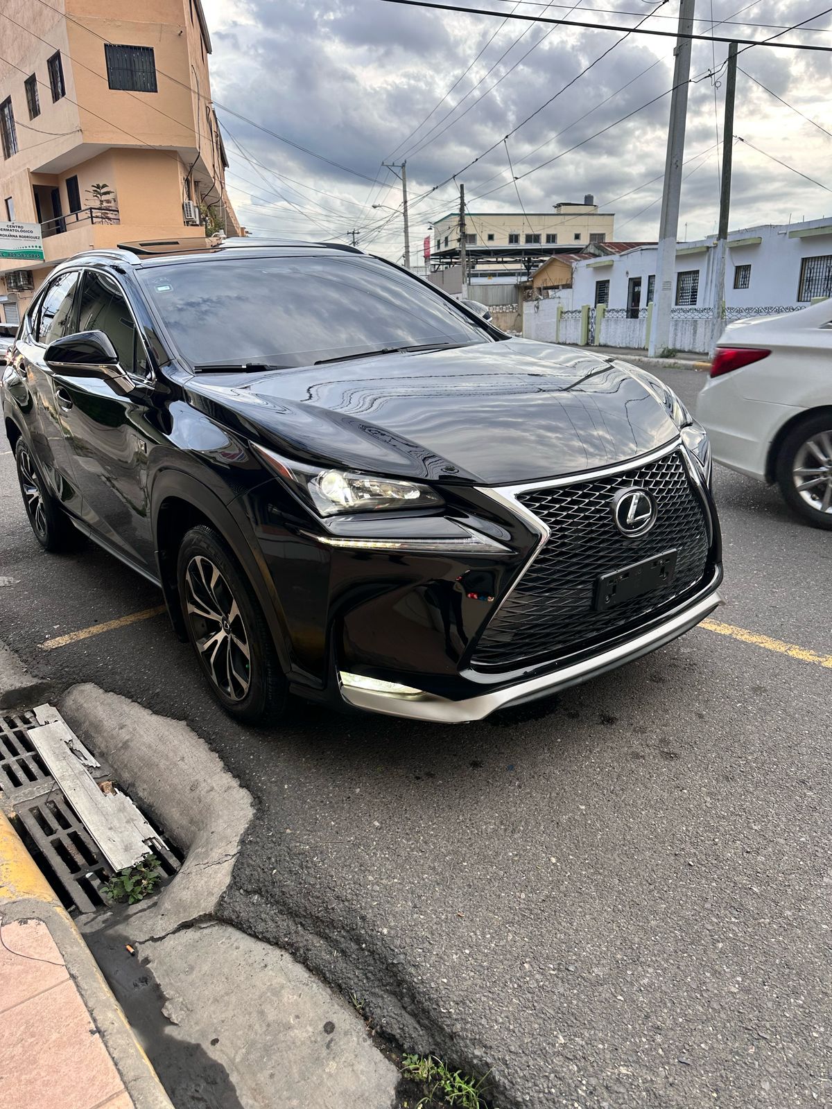 jeepetas y camionetas - lexus nx 200 f sport 