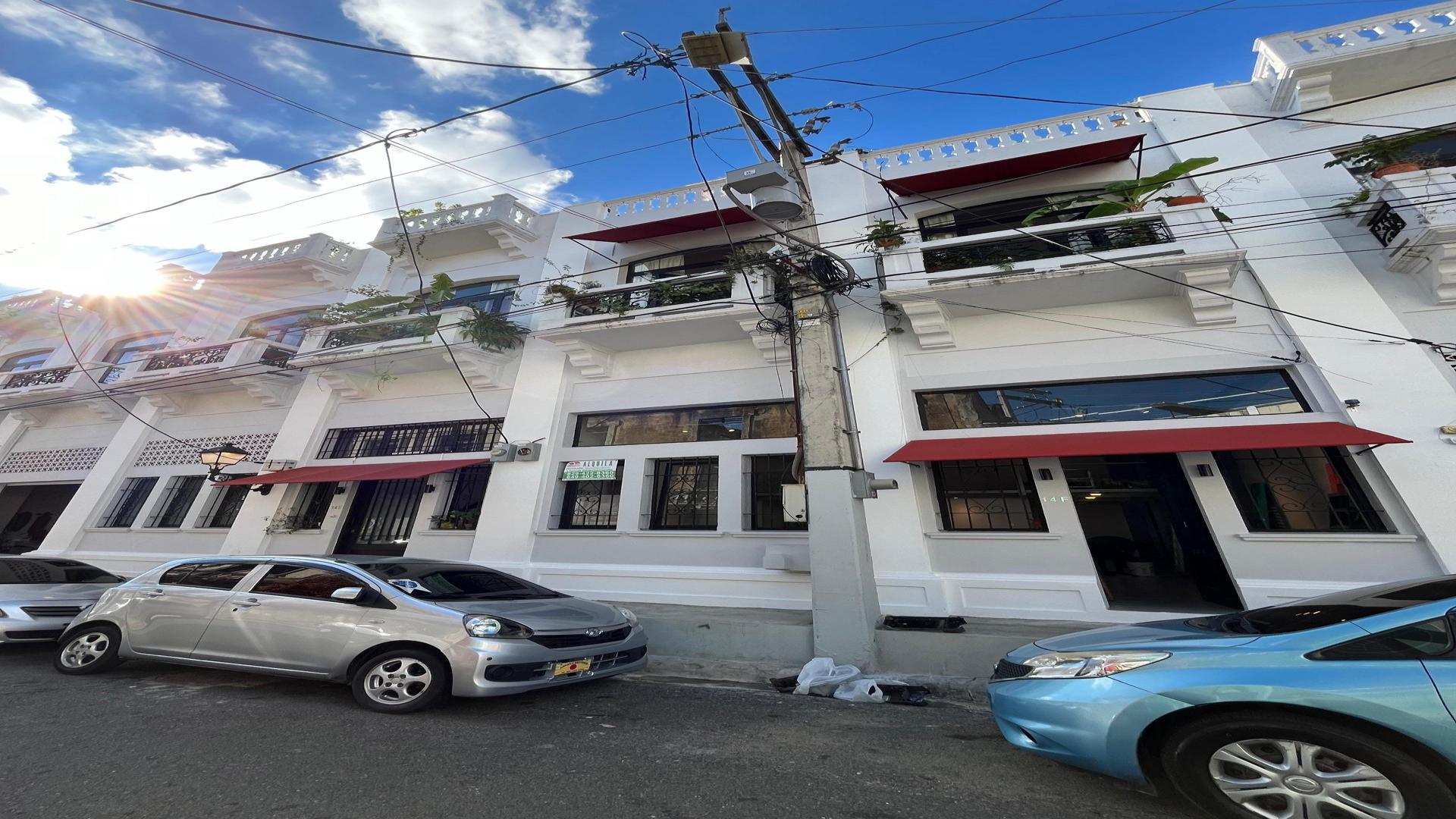 oficinas y locales comerciales - alquilo local en la zona colonial