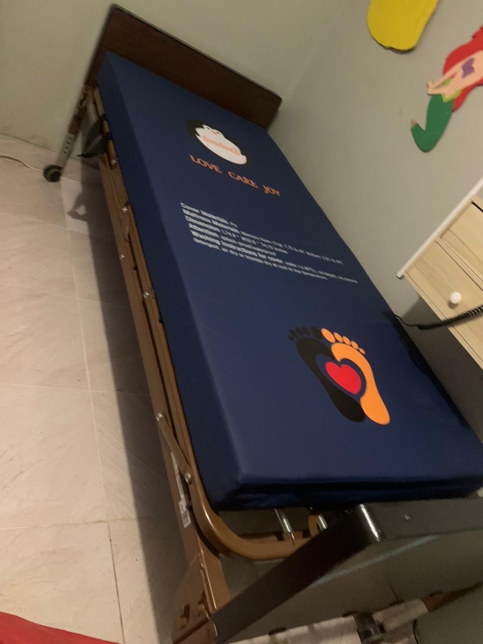 muebles y colchones - Vendo Cama de posiciones eléctrica 