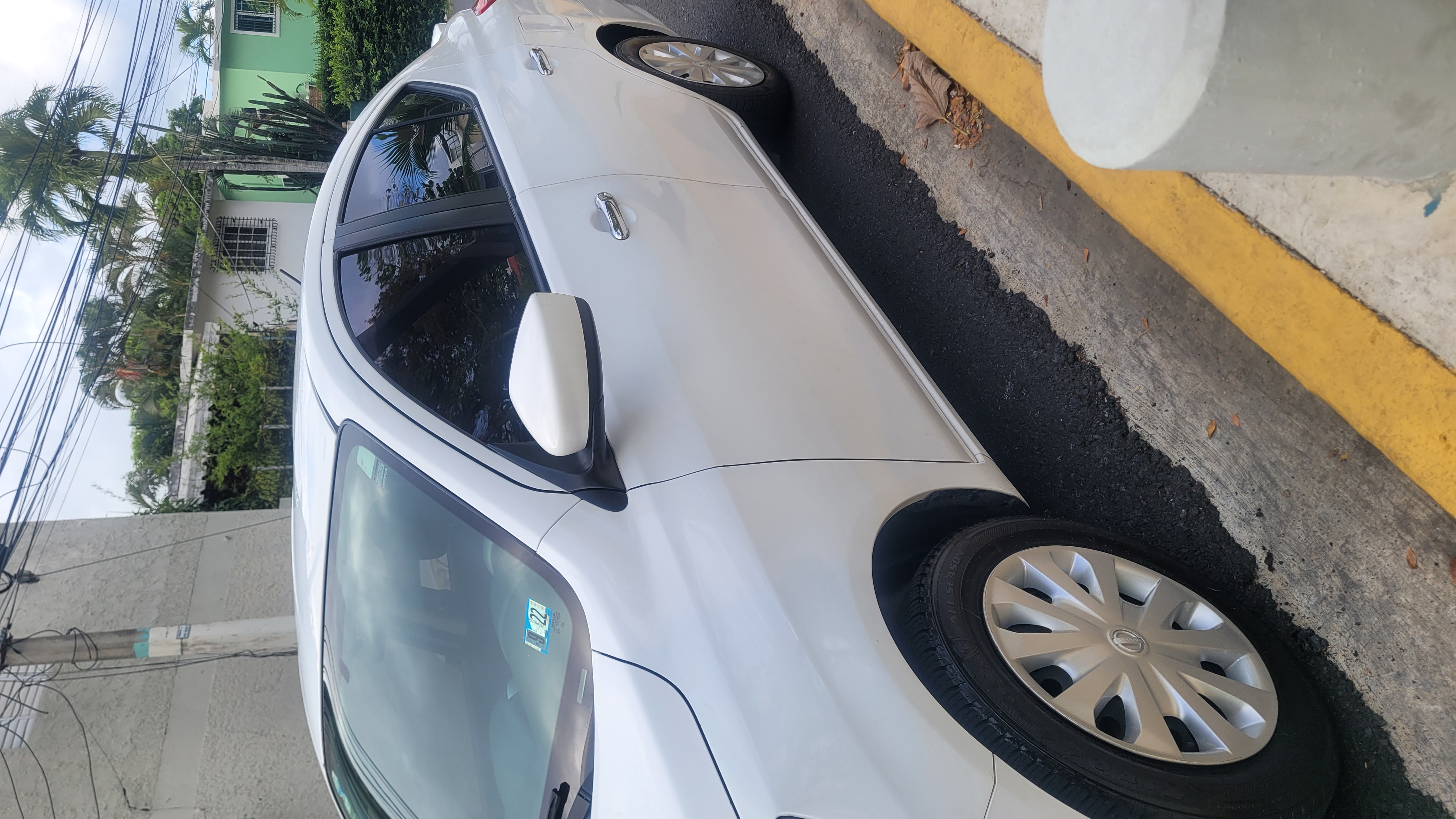 carros - Nissan Versa SV 2016
Guía multifuncional
)(Sistema ECO
 5