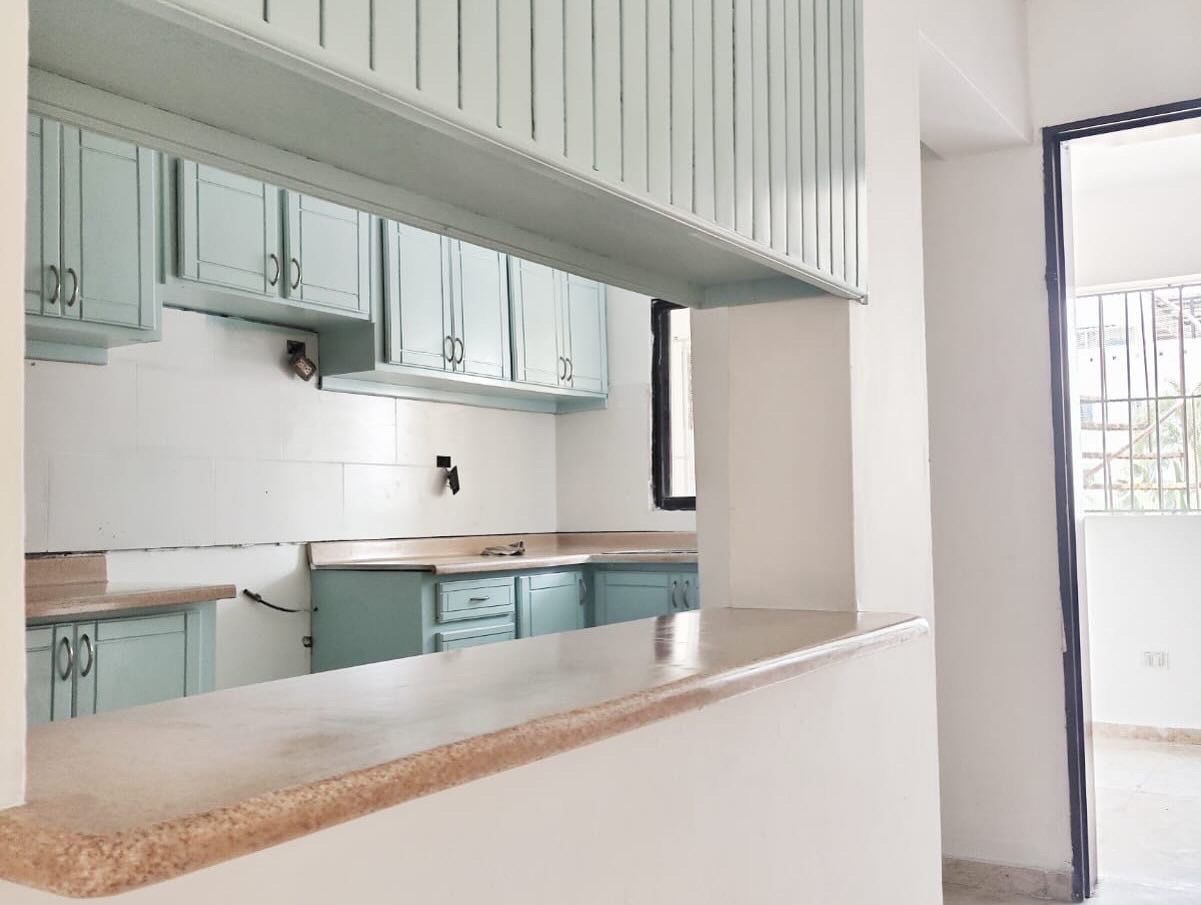 apartamentos - Alquiler en Los Cacicazgos – Zona exclusiva, residencial cerrado y seguro.  1