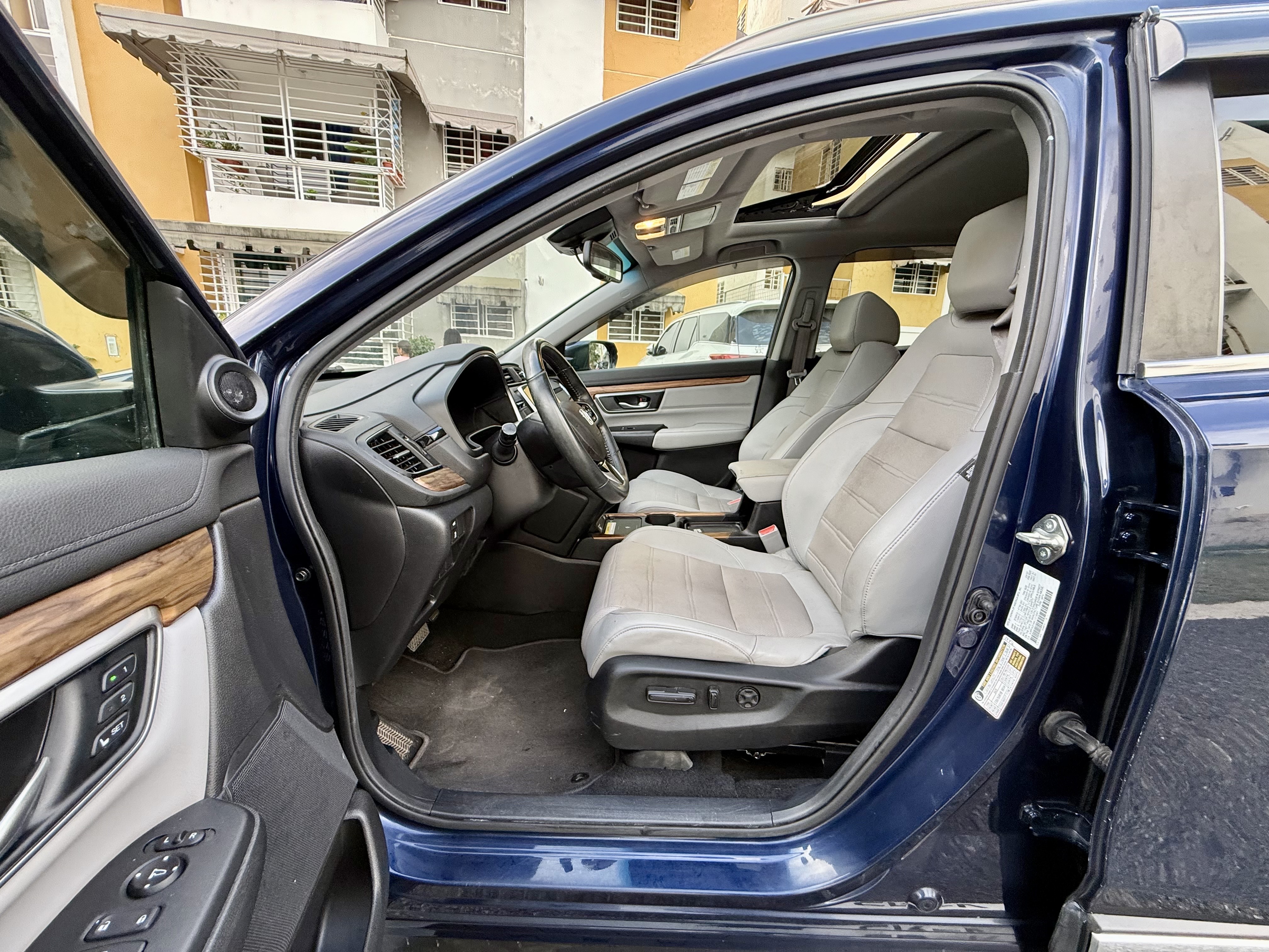 jeepetas y camionetas - Honda Crv 2020 Touring AWD 5
