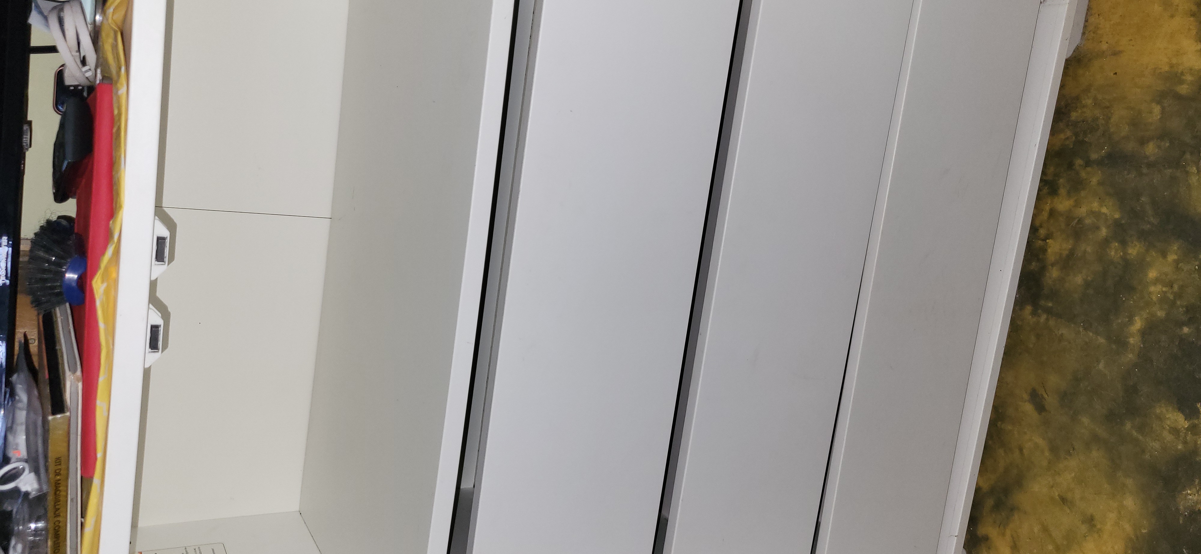 muebles y colchones - Gavetero blanco en 4,000 2