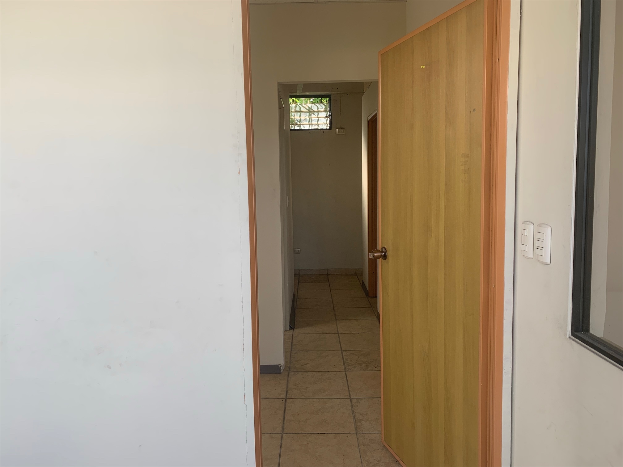 oficinas y locales comerciales - Local en Arroyo Hondo 3