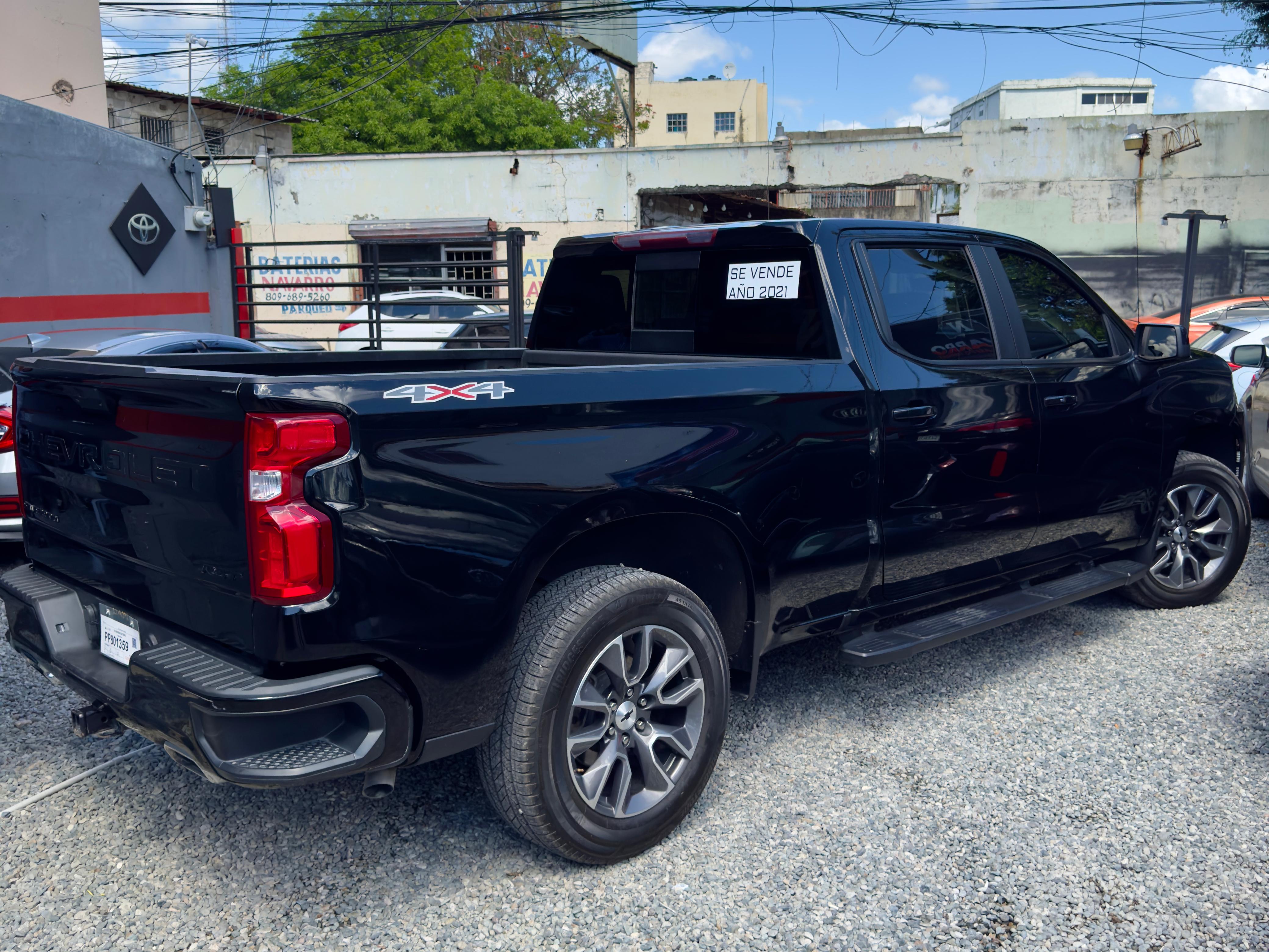 jeepetas y camionetas - CHEVROLET SILVERADO RST DURAMAX 2021  3