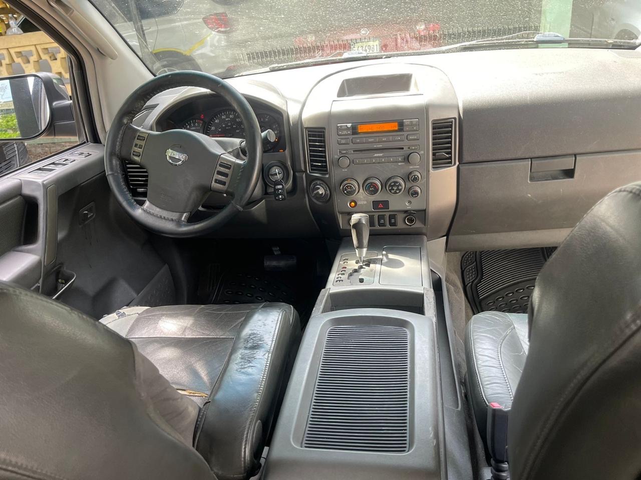jeepetas y camionetas - Nissan Armada SE 2005 7