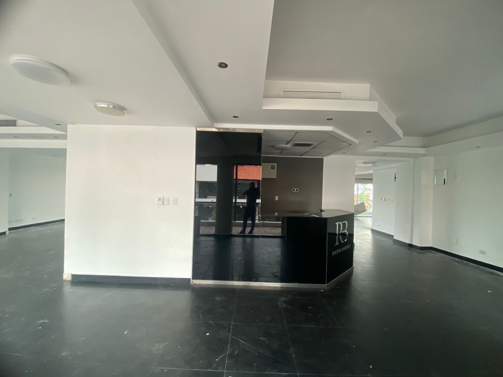 oficinas y locales comerciales - LOCAL COMERCIAL  3