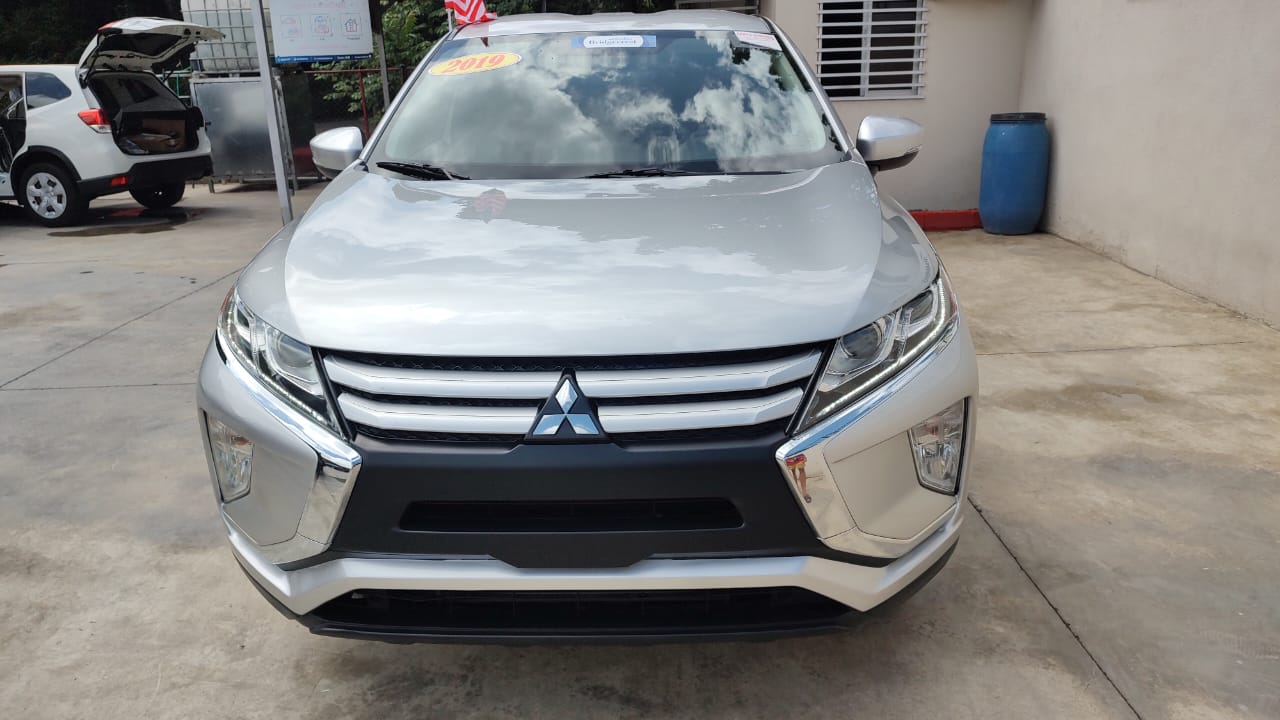 jeepetas y camionetas - mitsubishi eclipse 2019 0